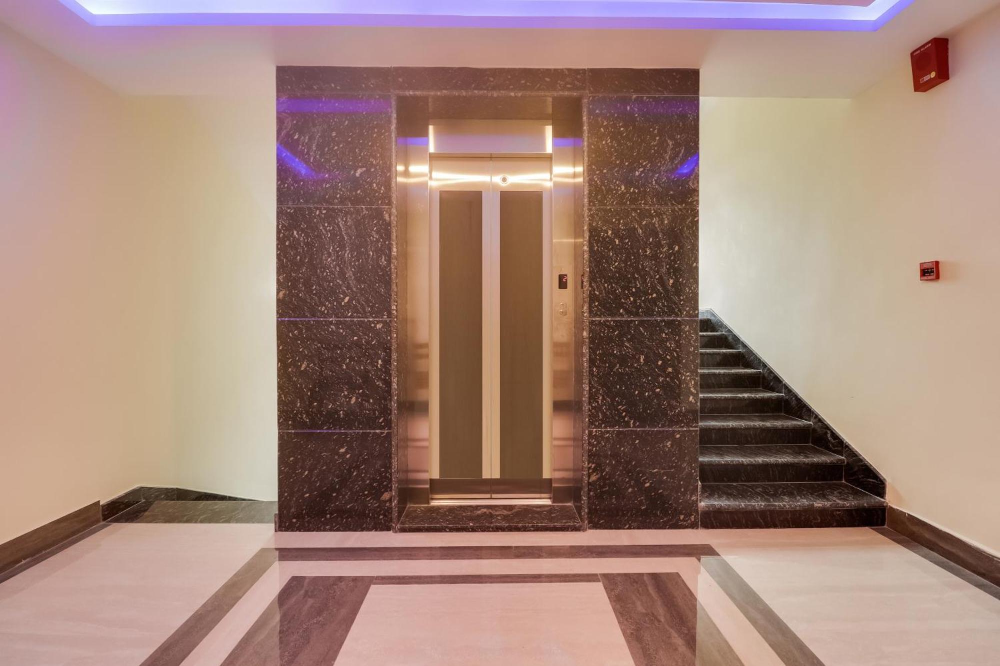 Hotel Super Townhouse Dj Grand 4*