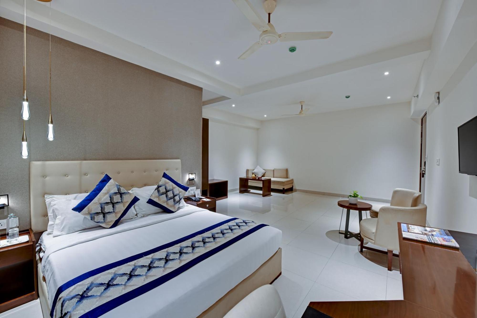 Am Kollection - Manasa Inn, Hotel Tirupati