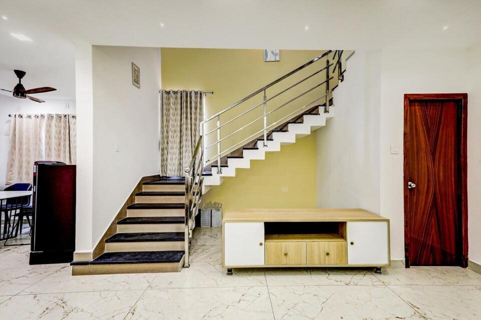 Vista Villa *