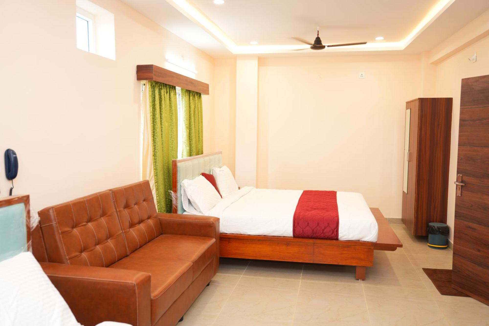 Virinchi Ultra Comforts Hotel Tirupati