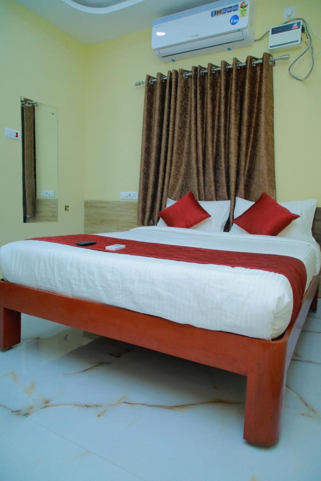 Sri Hari Residency Hotel Tirupati