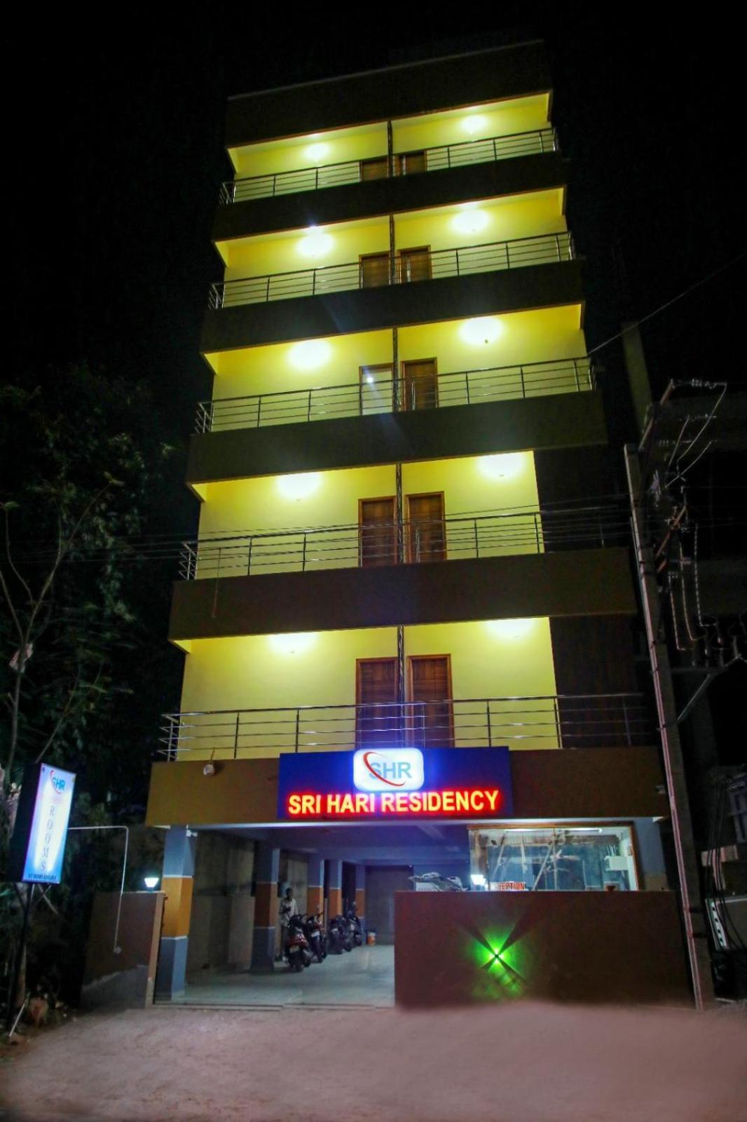 Sri Hari Residency Hotel