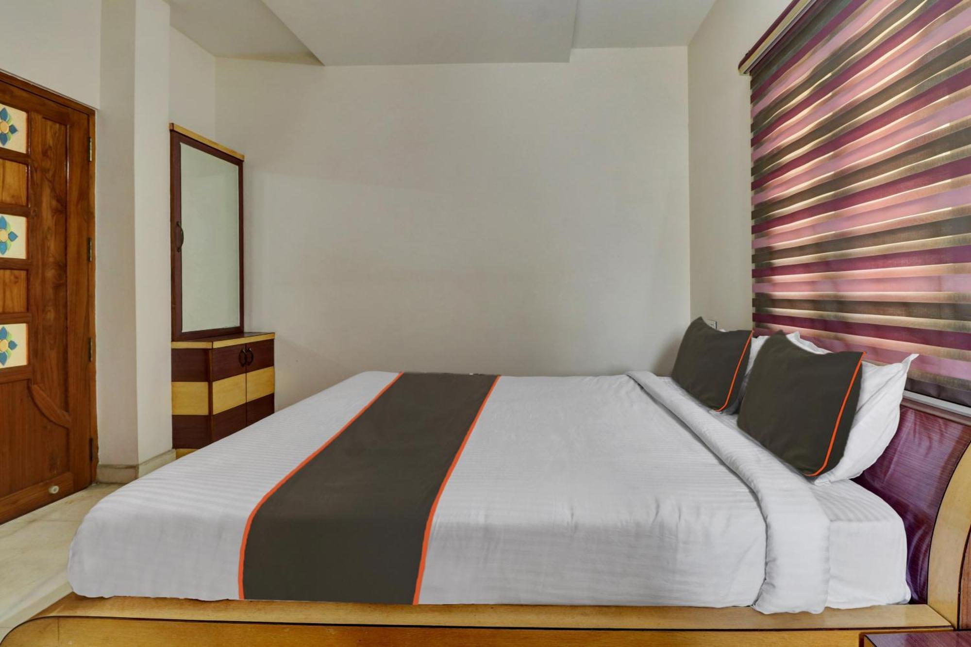 O Balaji Hill View 3*