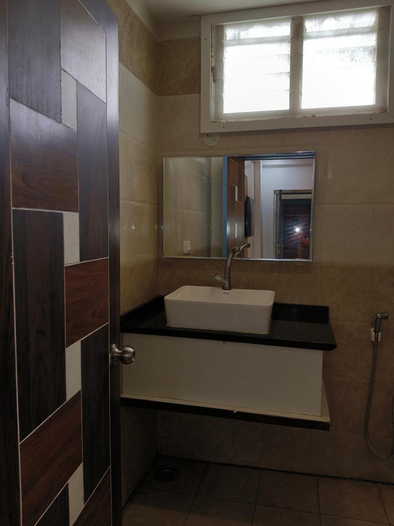 M S Pride Hotel
