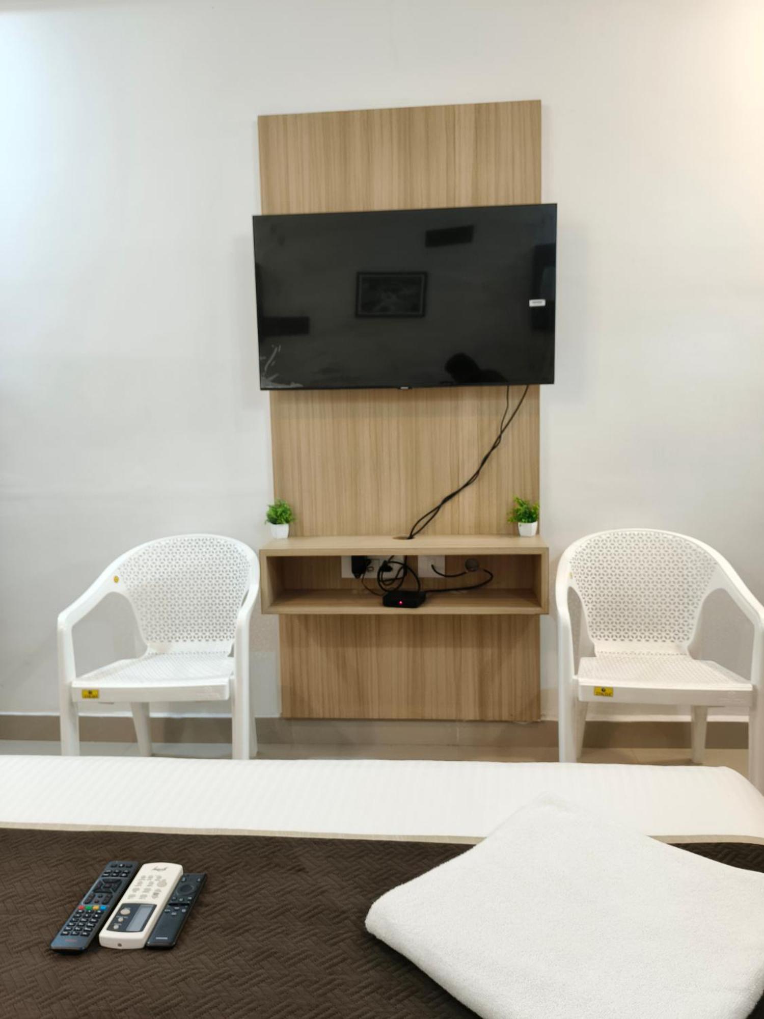 M S Pride Hotel 3*