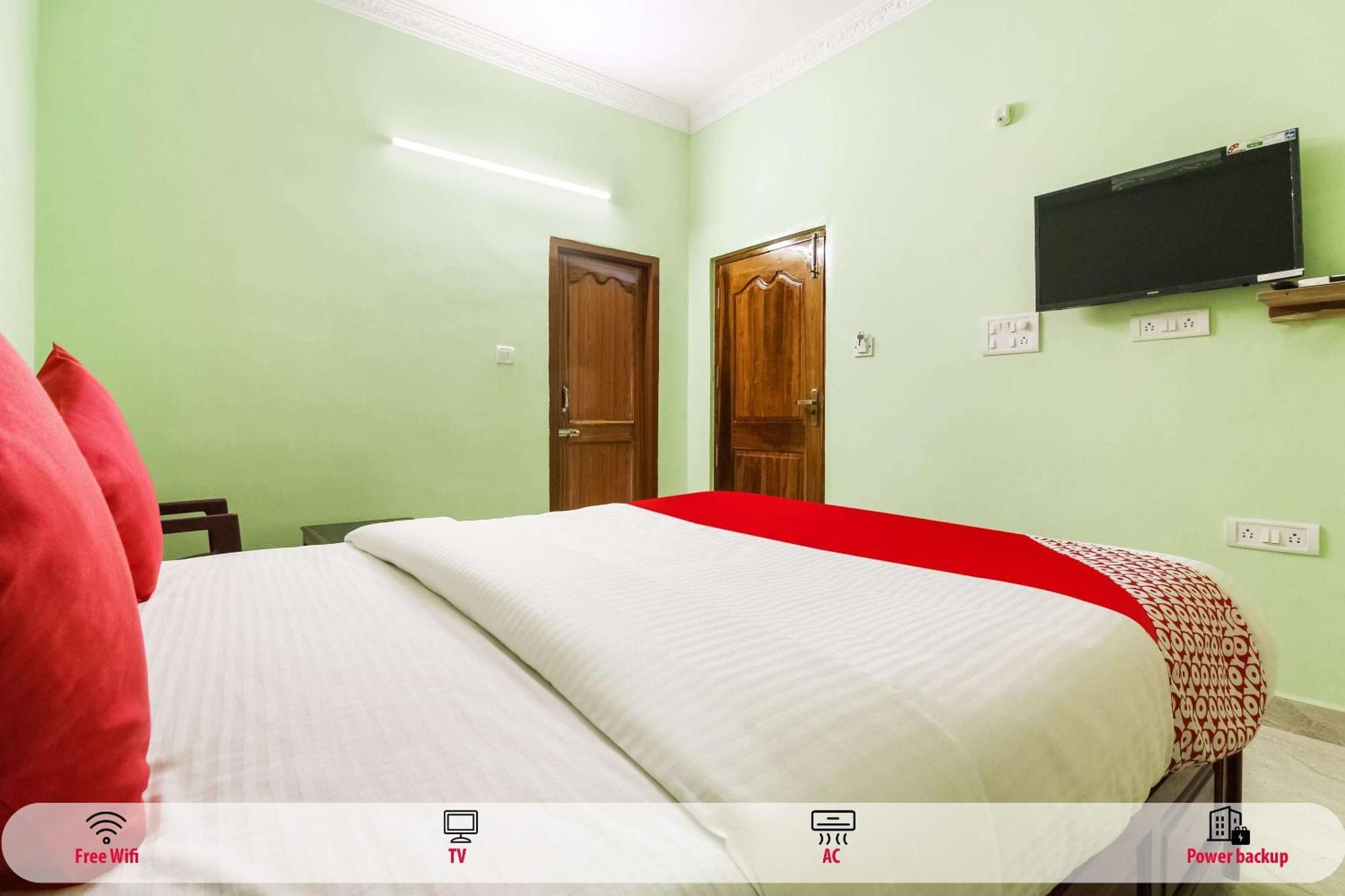 Collection O Sree Guru Lakshmi Residency Hotel