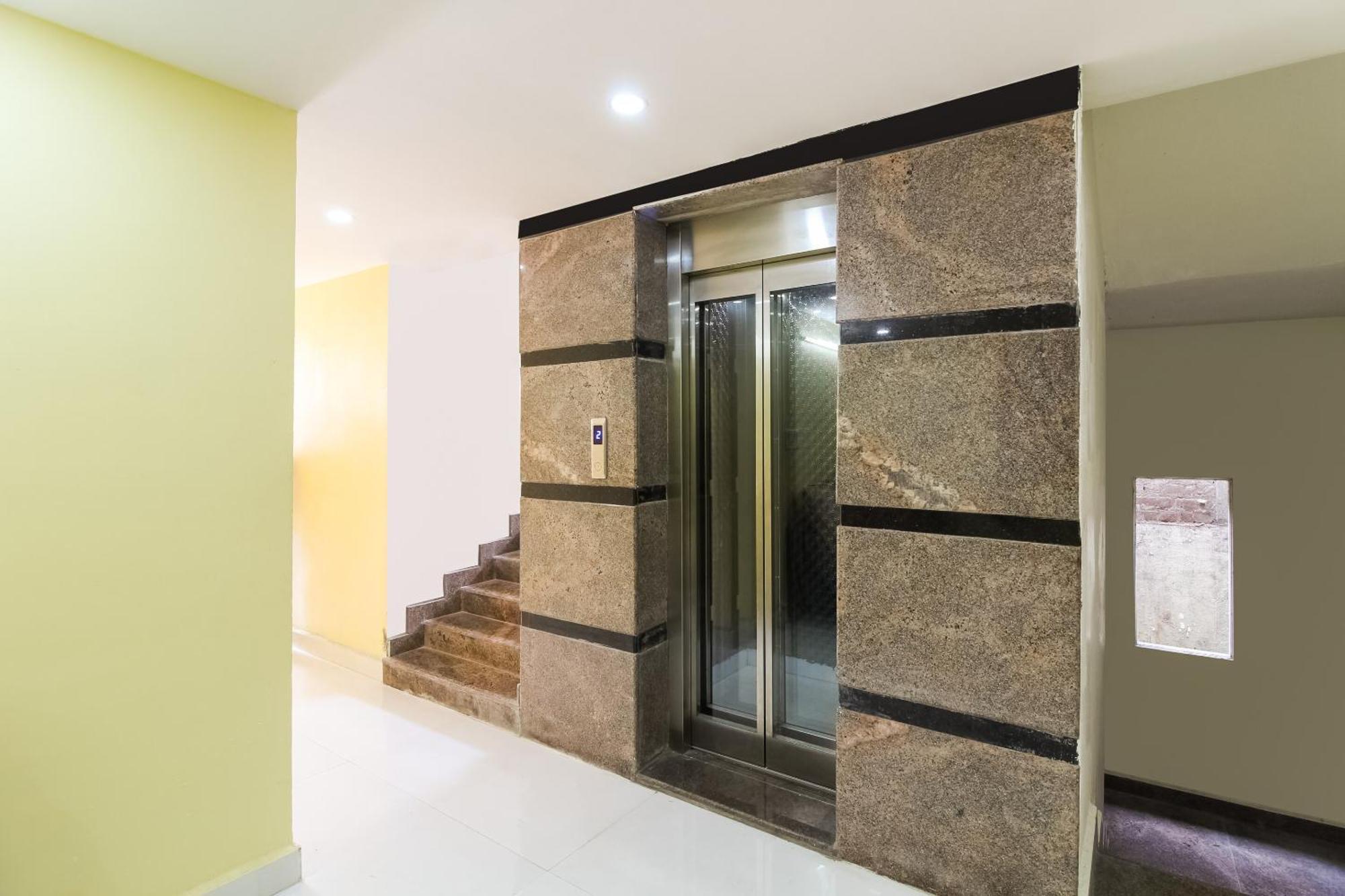 Collection O Sree Guru Lakshmi Residency 3*