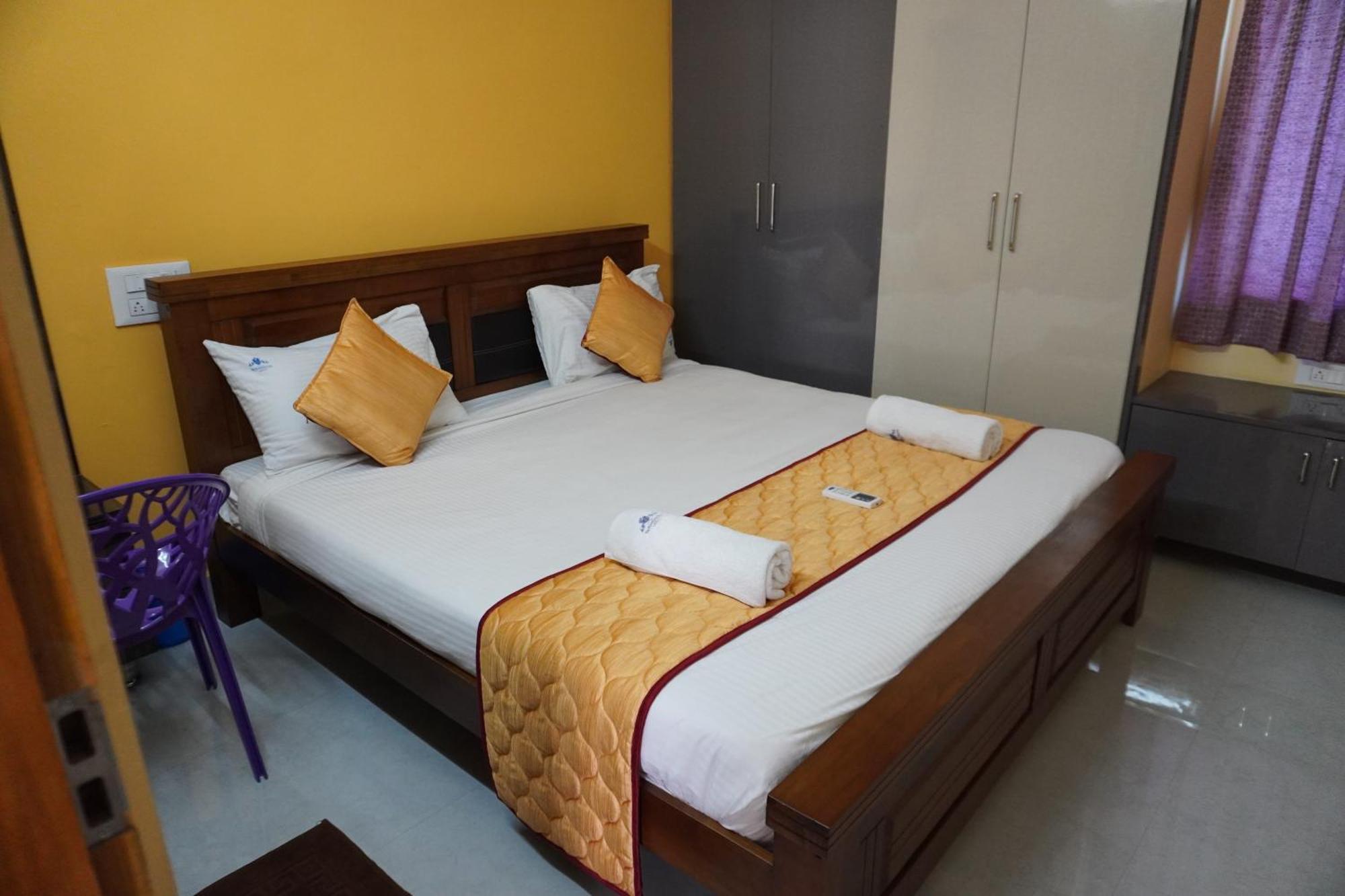 Tirumala Premium Apartment *
