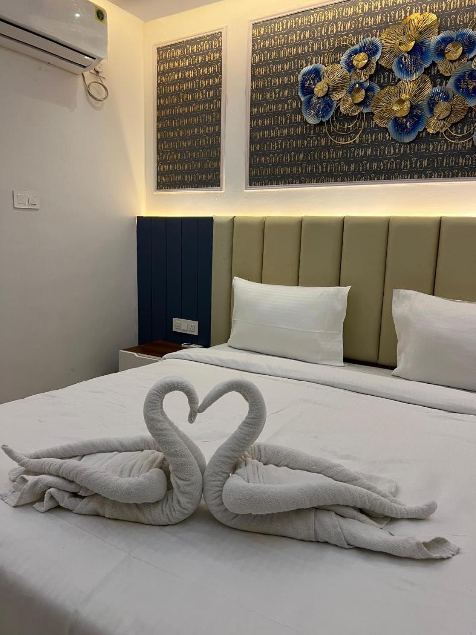 Snr Venus Hotel