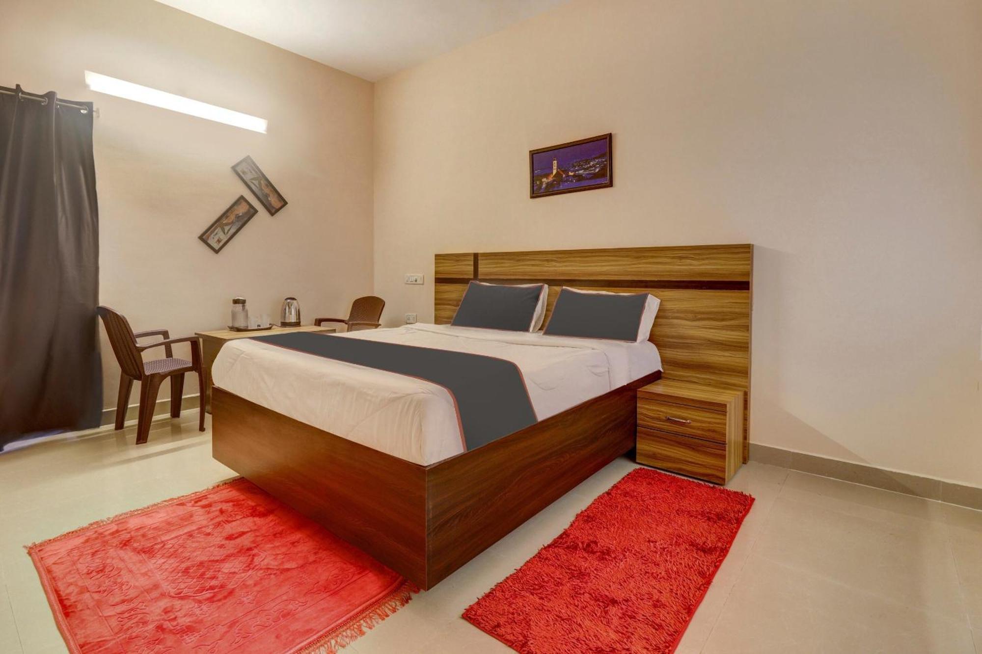 Hotel V M Tirupati