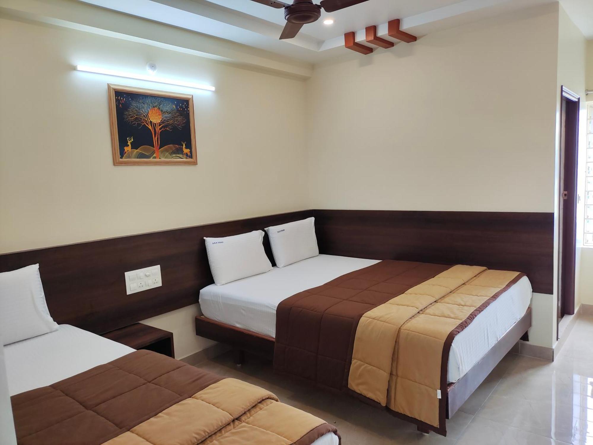 Hotel Dkr Grand Tirupati