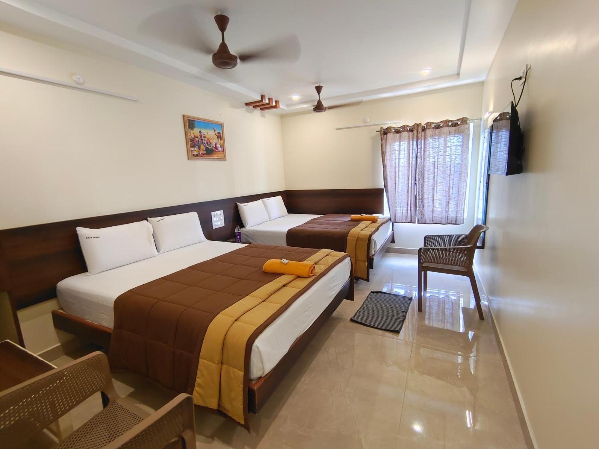 Dkr Grand 2* Tirupati