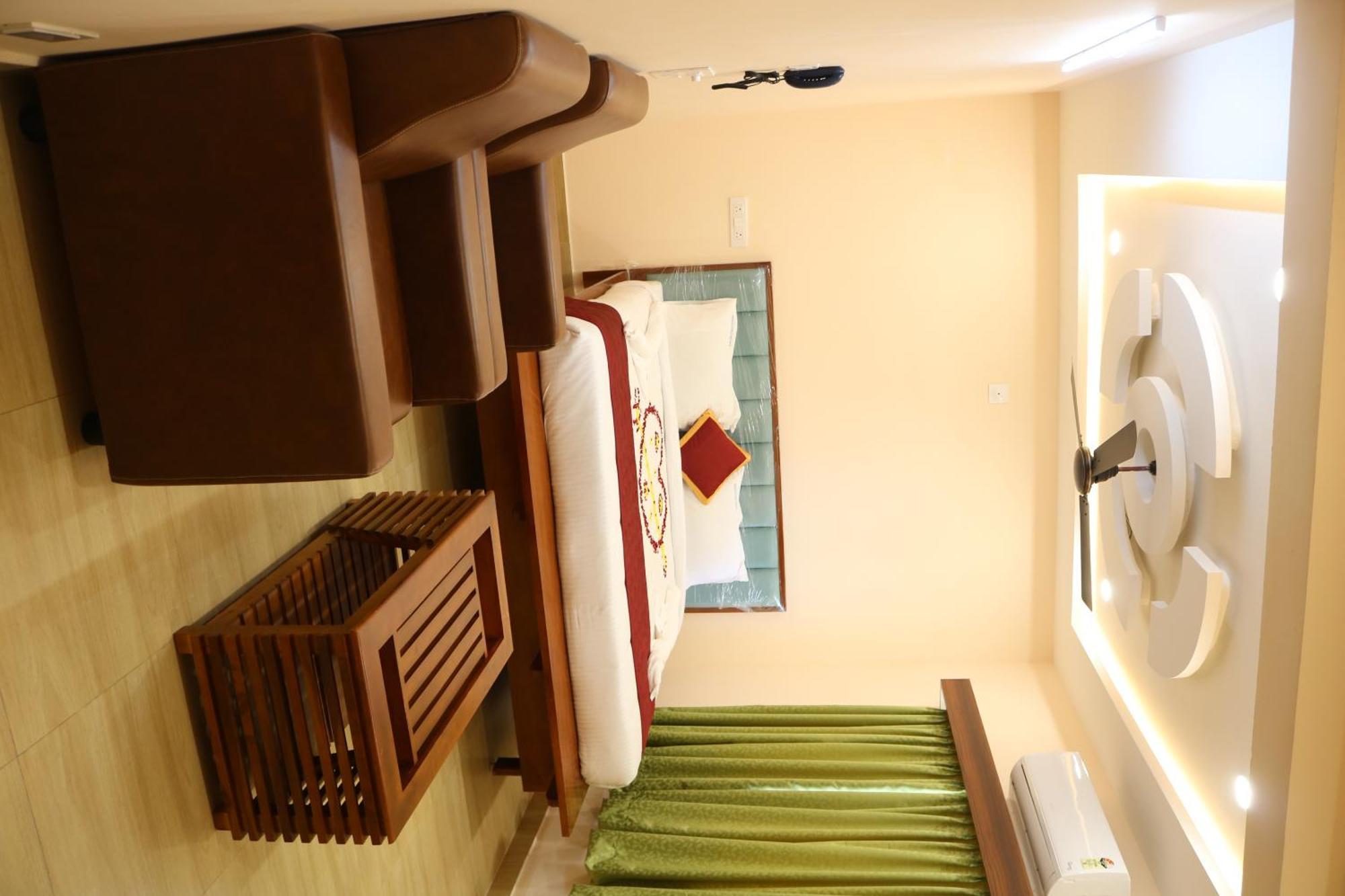 Virinchi Ultra Comforts Hotel Tirupati