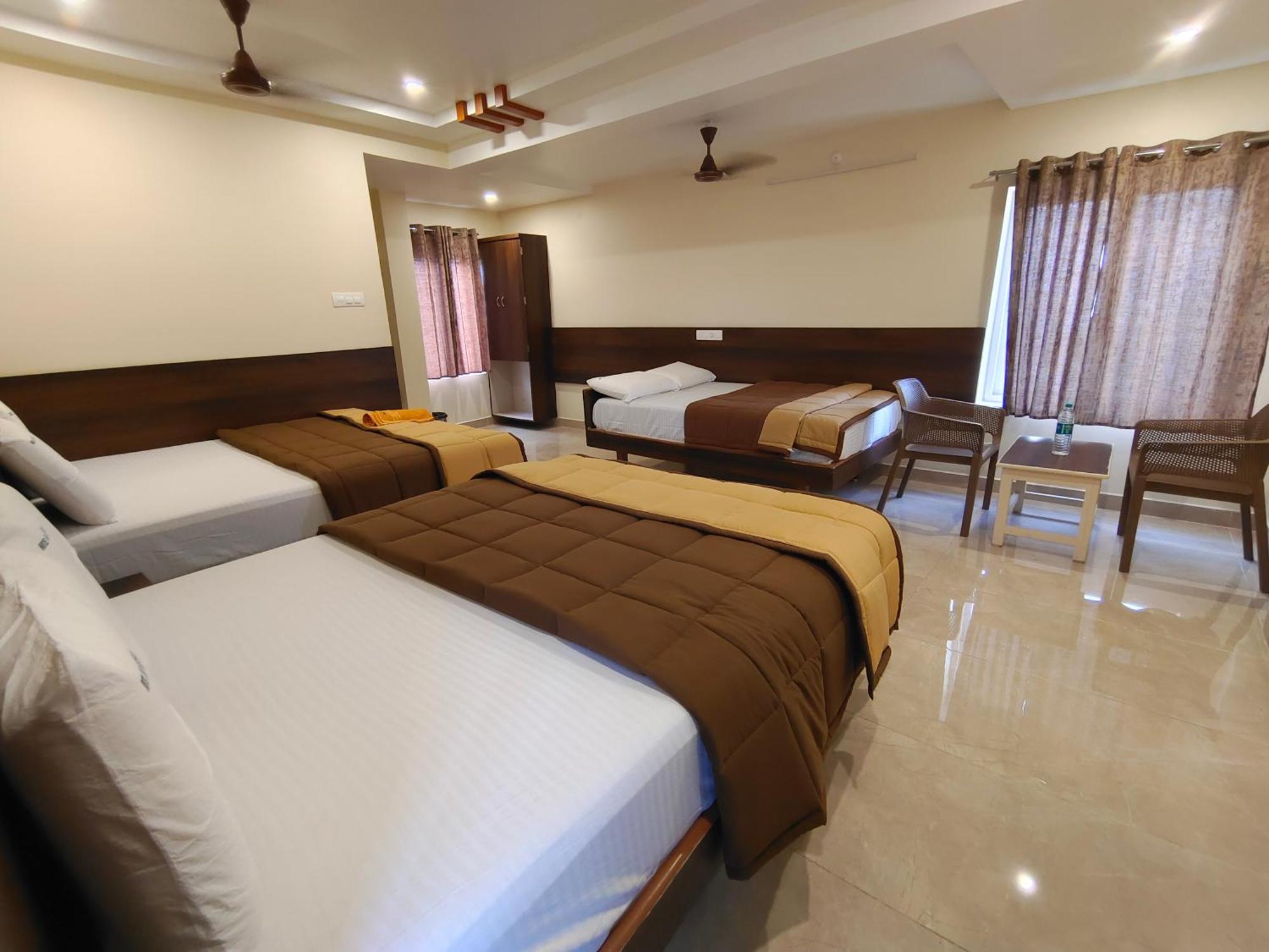 Dkr Grand 2* Tirupati