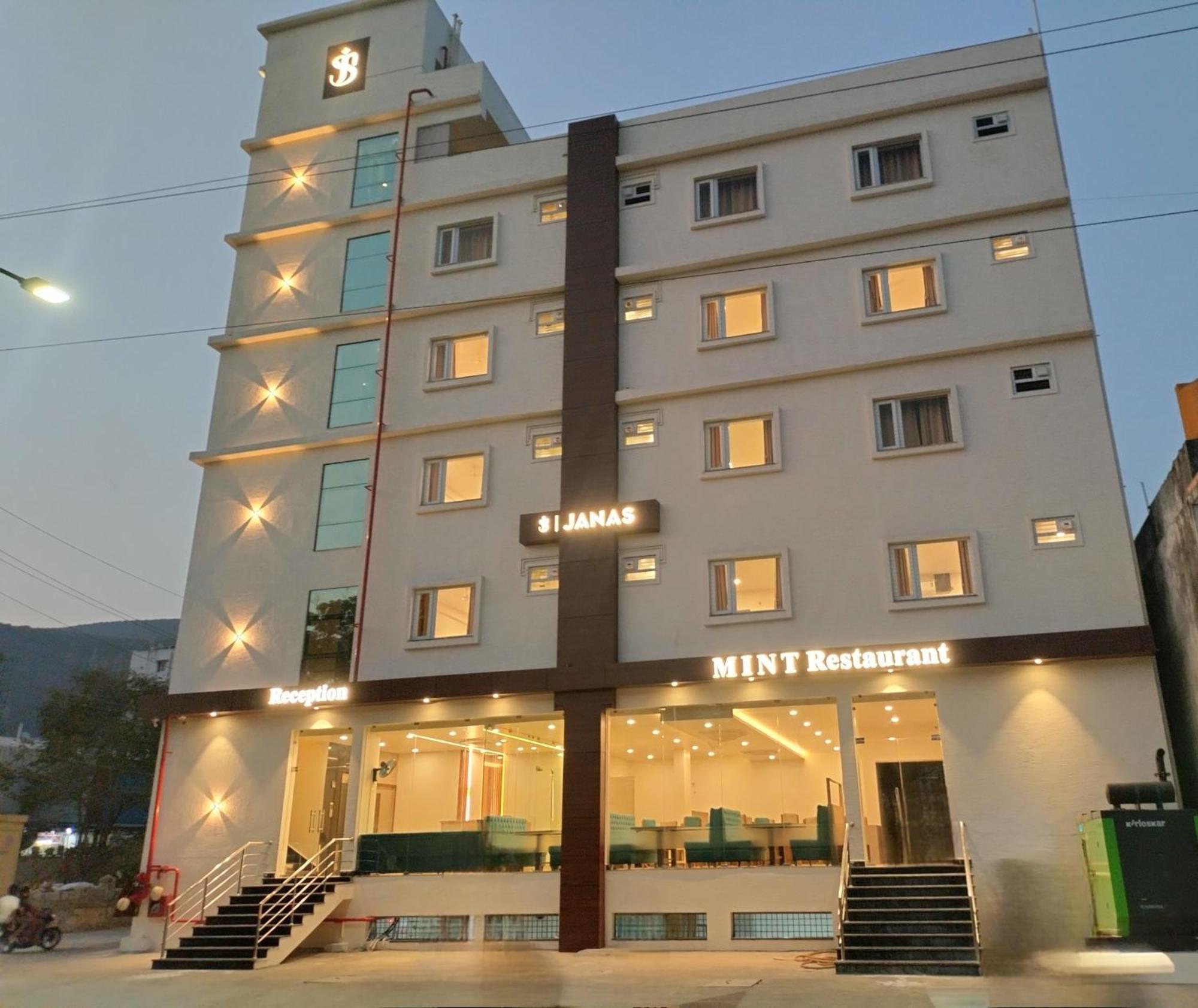 Janas Hotel