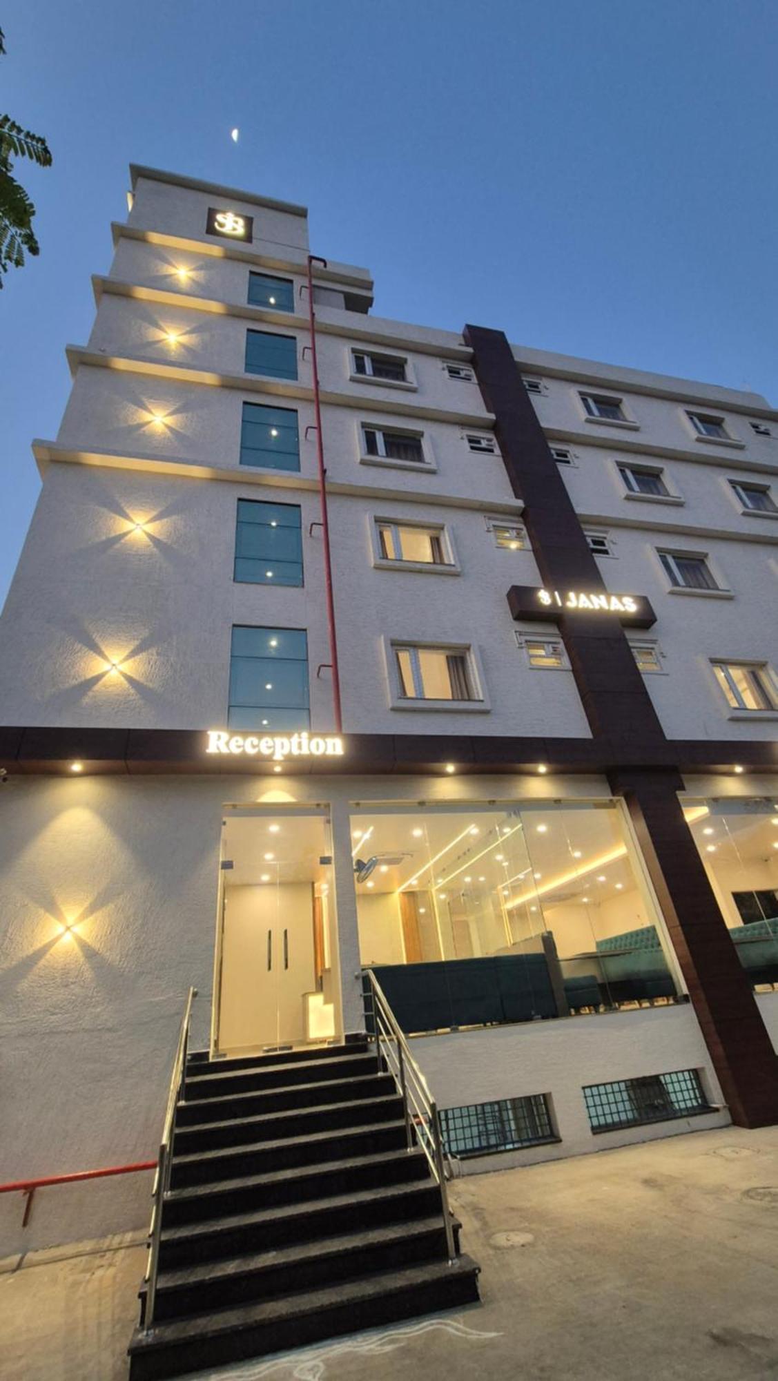Hotel Janas
