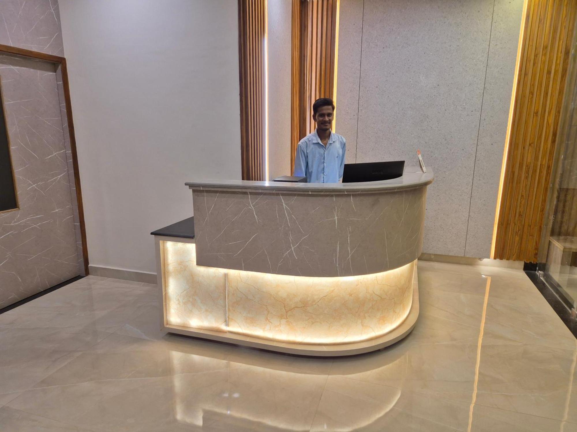 Janas Tirupati