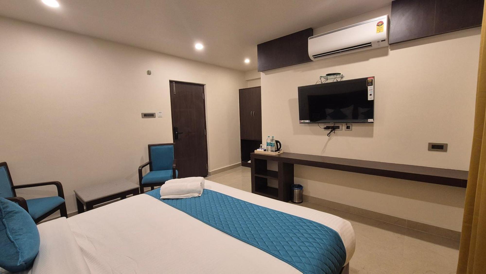 Hotel Janas 3*