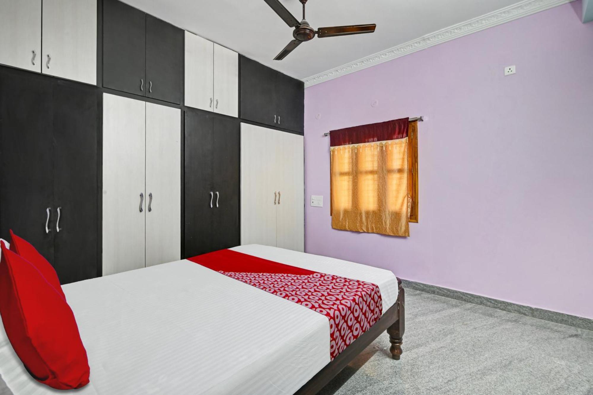 Hotel O Pvs