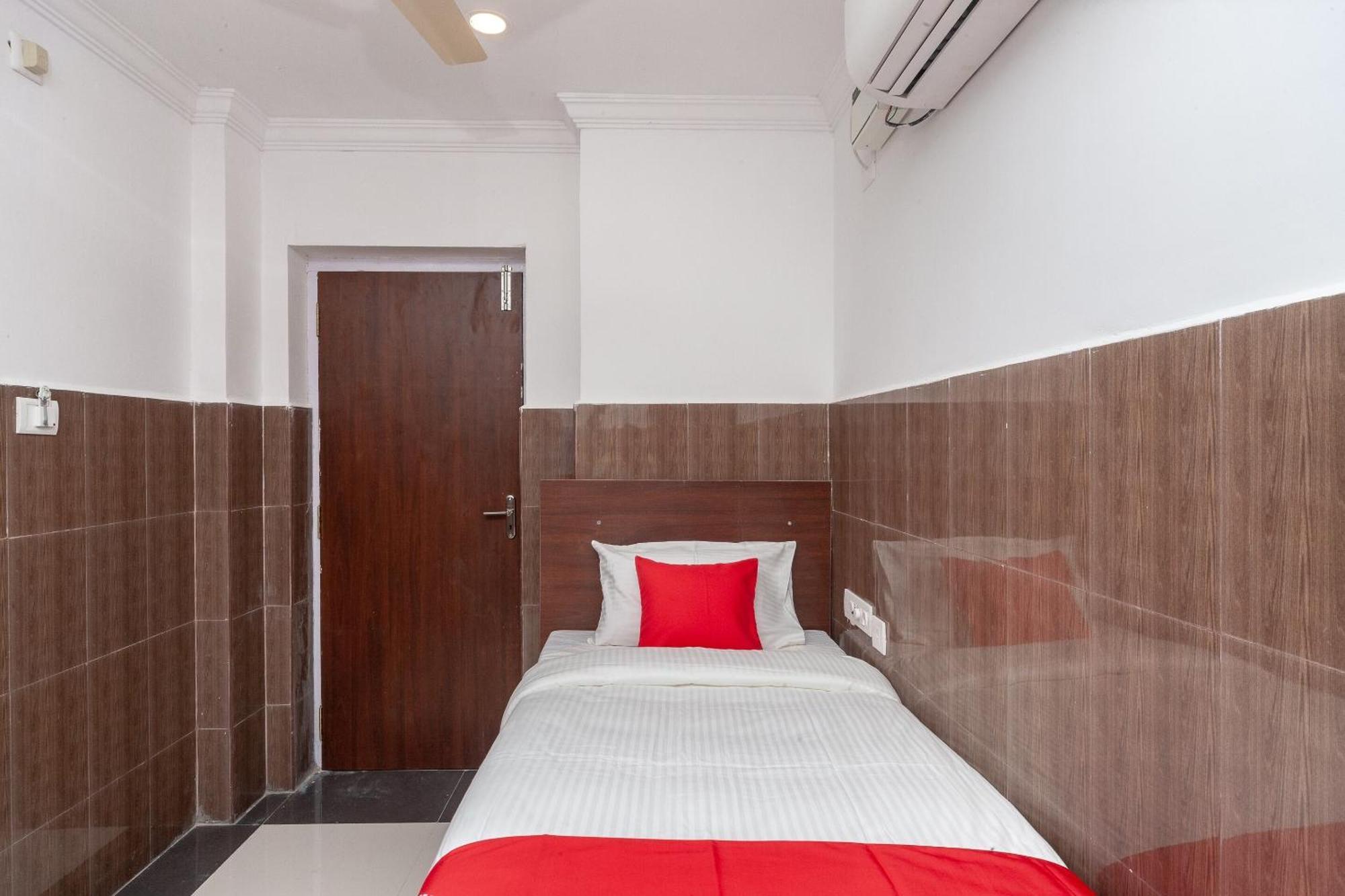 Capital O Srinivasa Residency Hotel Tirupati