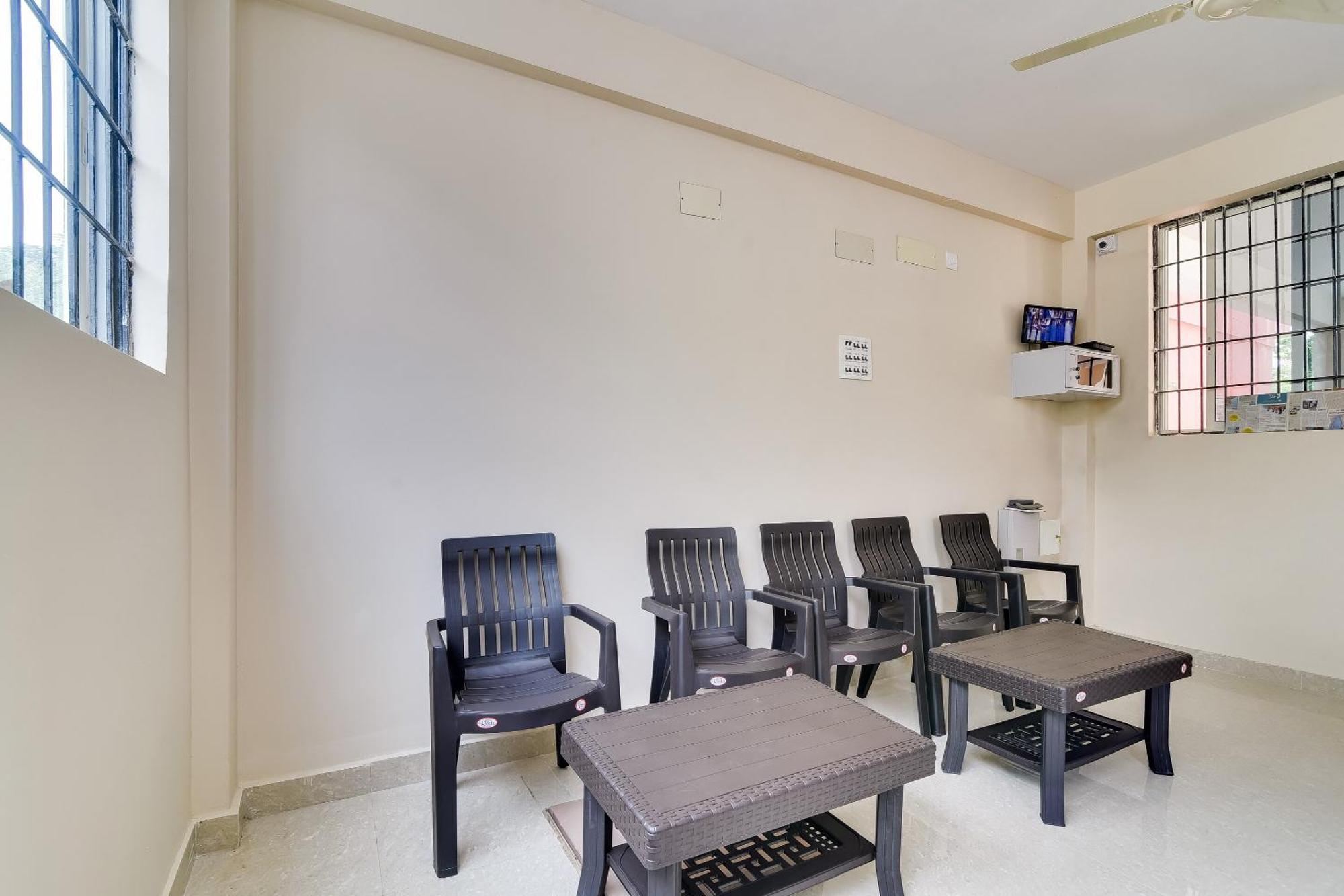 O Tnr Residency Hotel 3*