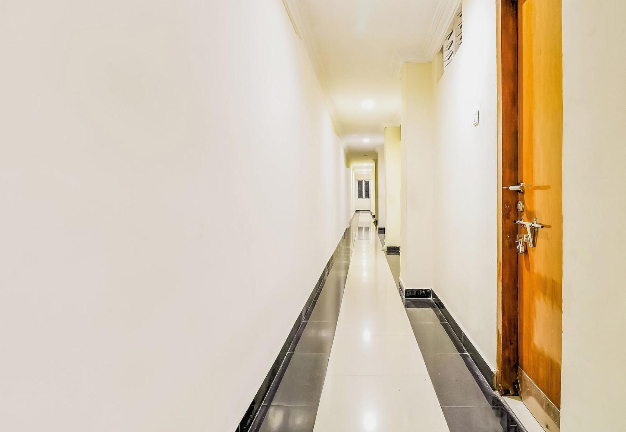 Hotel Spot On Srinivasa Residency