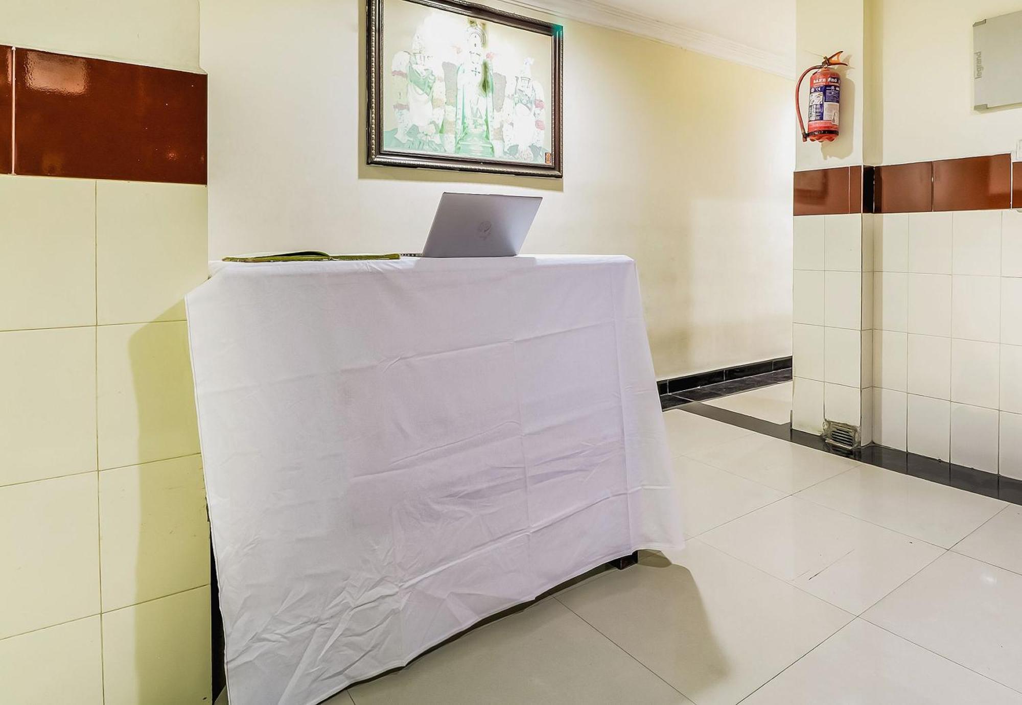 Spot On Srinivasa Residency Hotel Tirupati