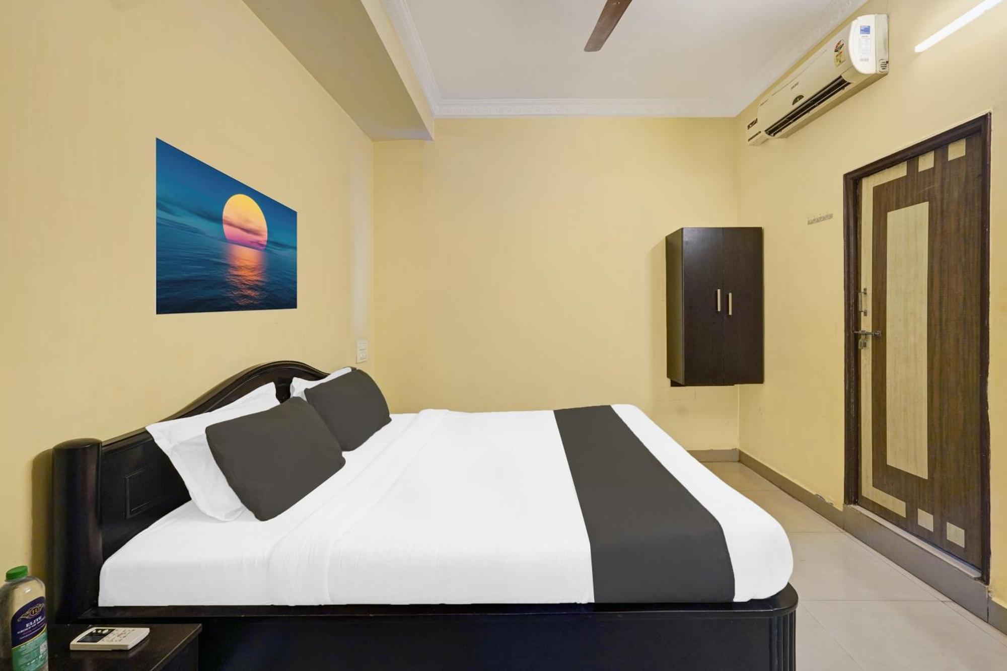 Hotel O Elite Park 3*