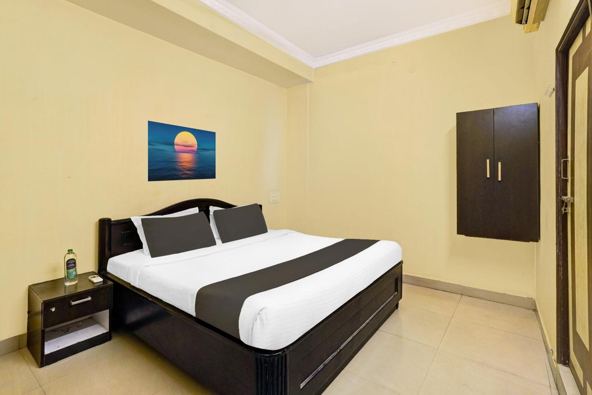 Hotel O Elite Park 3*