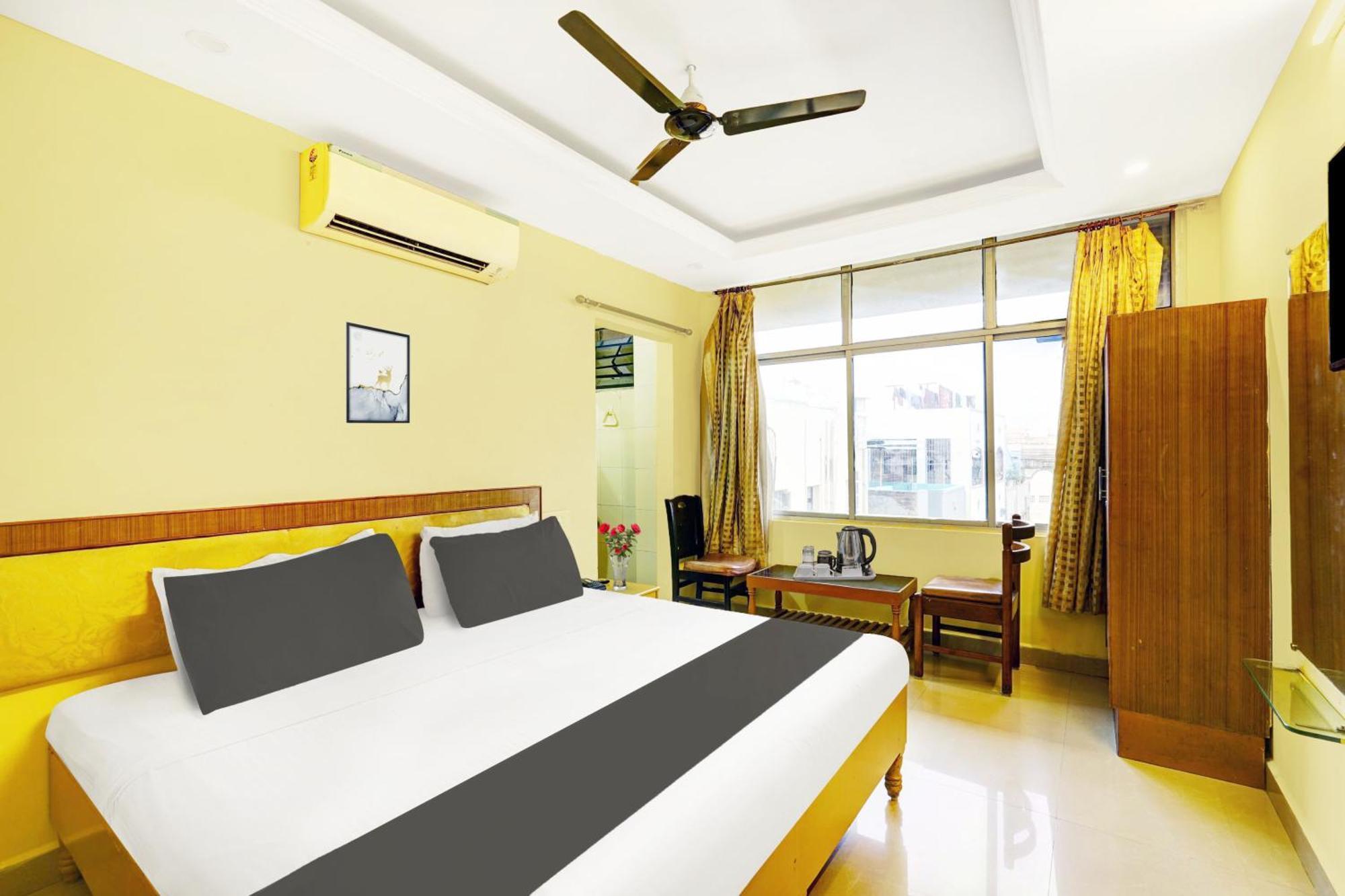 Hotel Super O Padmavathi Puram Near Railway Station Tirupati