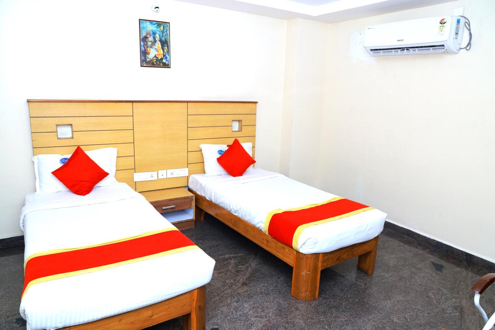 Hotel Way Grand 3*