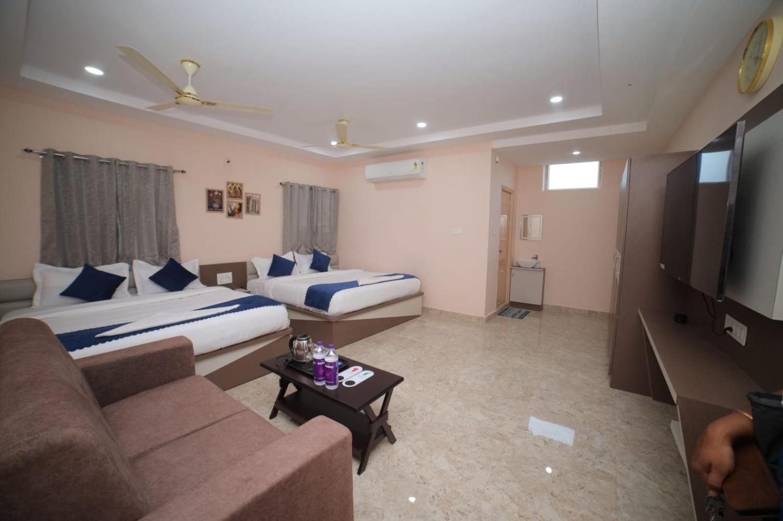 Sri Ganesh Grand Hotel Tirupati
