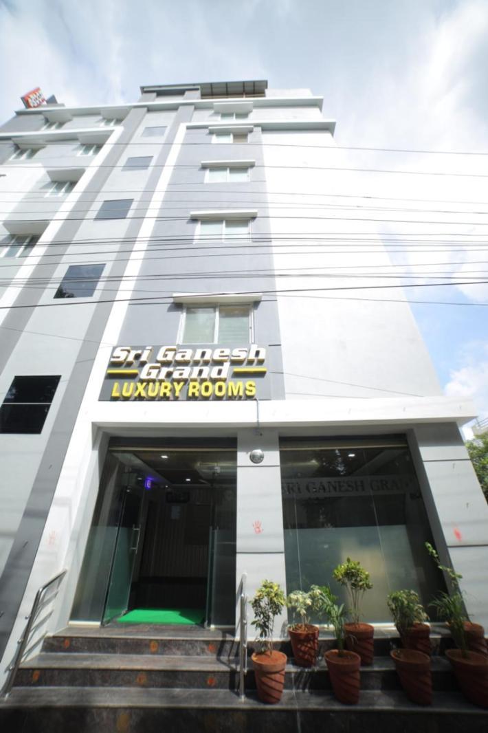 Sri Ganesh Grand Hotel