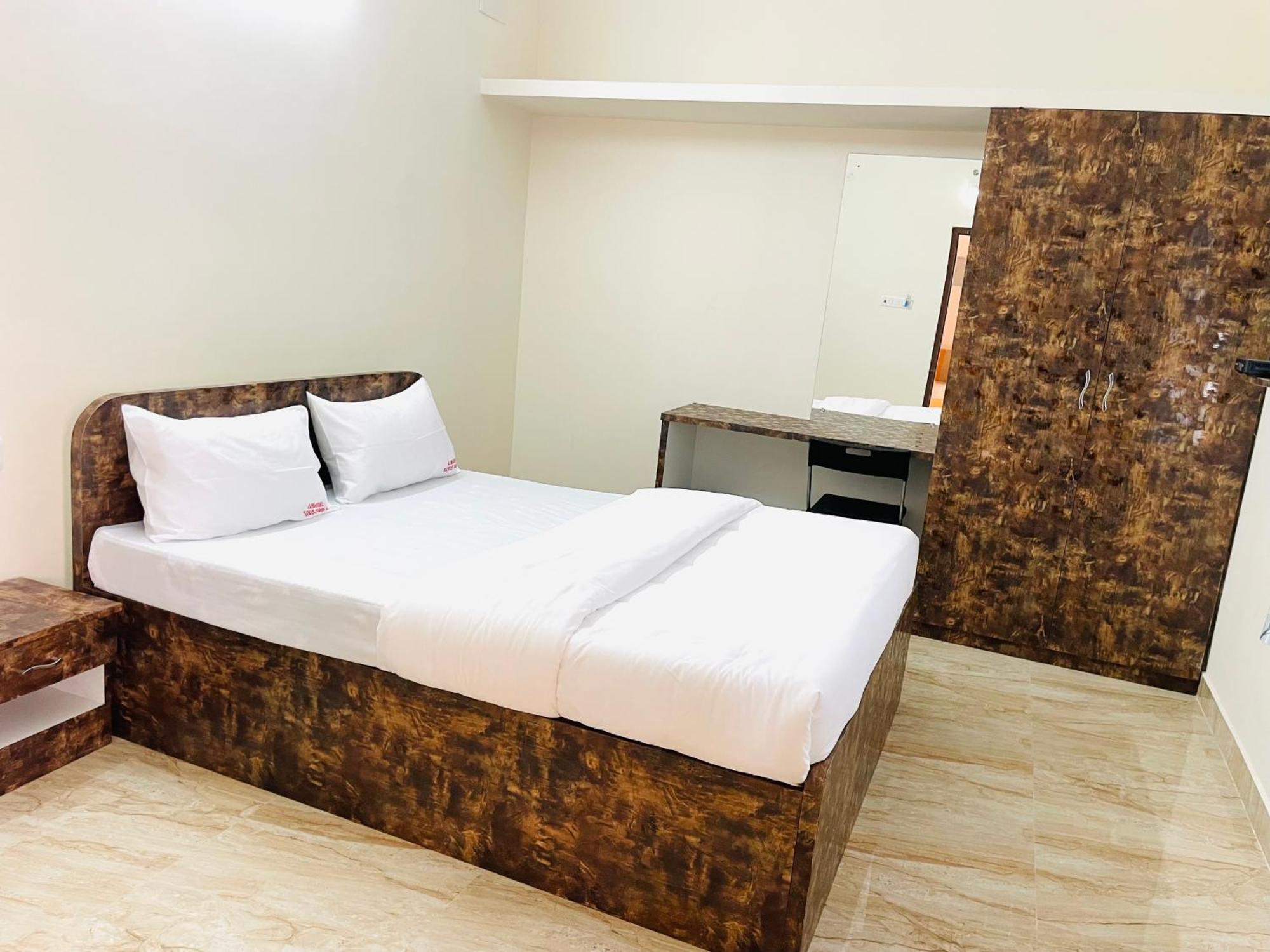 Pearl Hotel