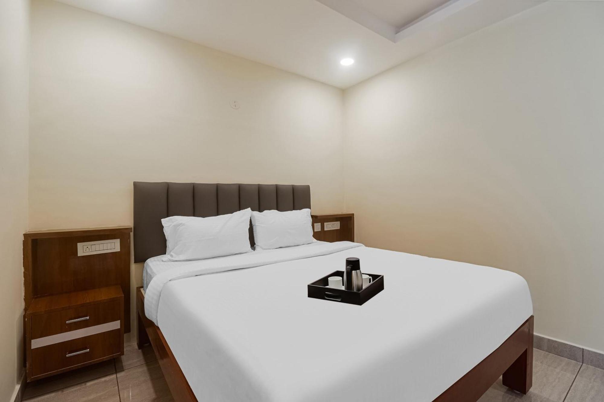 Super Townhouse Dj Grand Hotel 4*