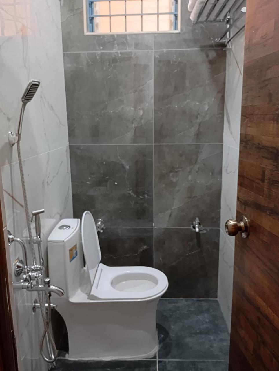 Hotel Aadya New Luxury Tirupati