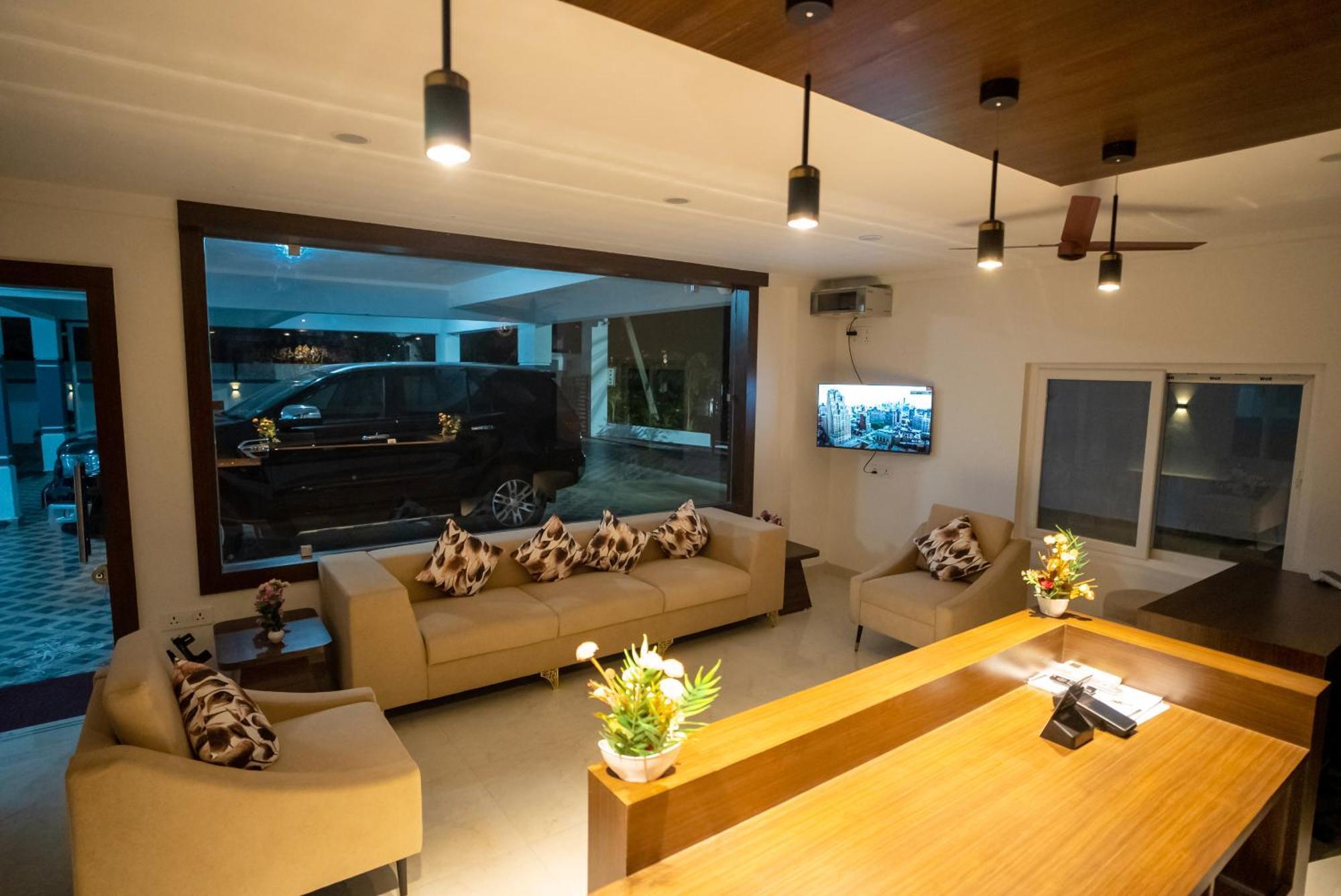 Mahas Vrindavan By Mahas - 3 Bhk Flats - Fully Airconditioned
