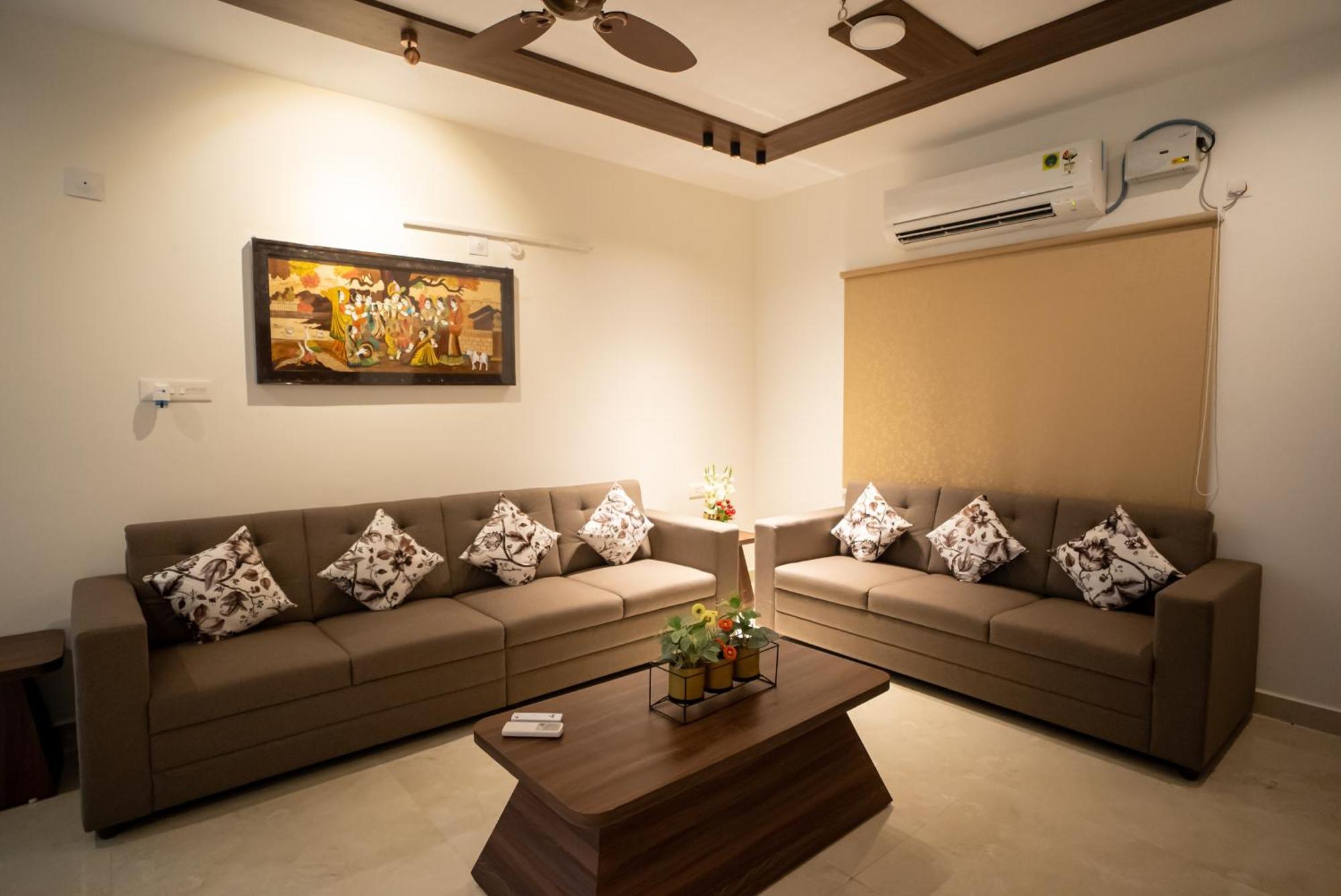 Apartment Mahas Vrindavan By Mahas - 3 Bhk Flats - Fully Airconditioned