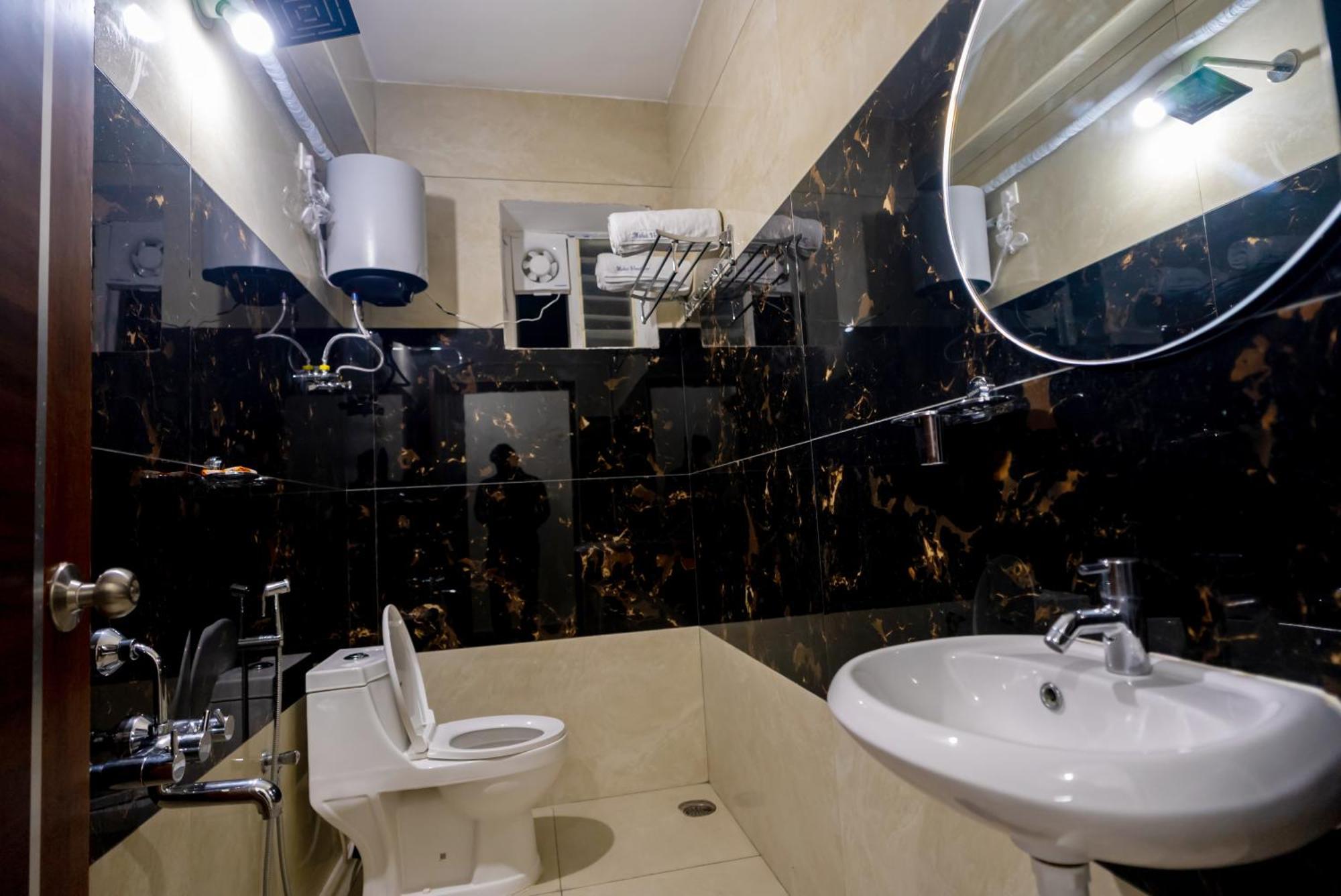 Apartment Mahas Vrindavan By Mahas - 3 Bhk Flats - Fully Airconditioned Tirupati