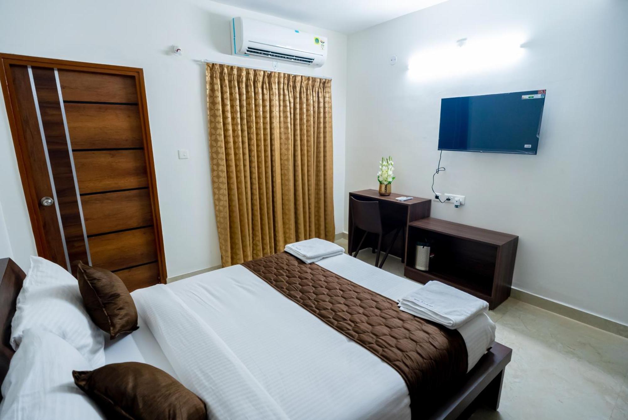 Mahas Vrindavan By Mahas - 3 Bhk Flats - Fully Airconditioned Apartment *