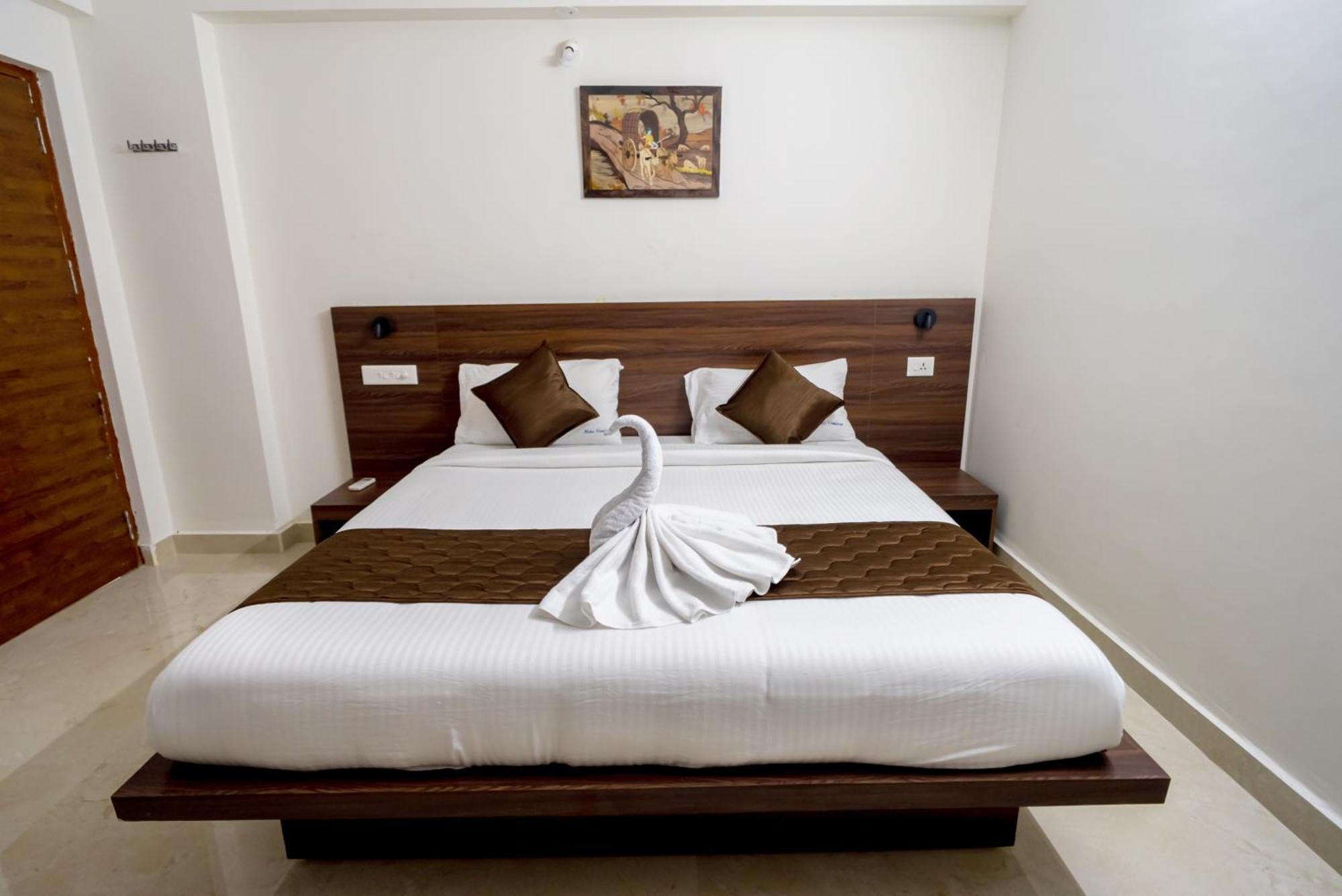 Apartment Mahas Vrindavan By Mahas - 3 Bhk Flats - Fully Airconditioned Tirupati