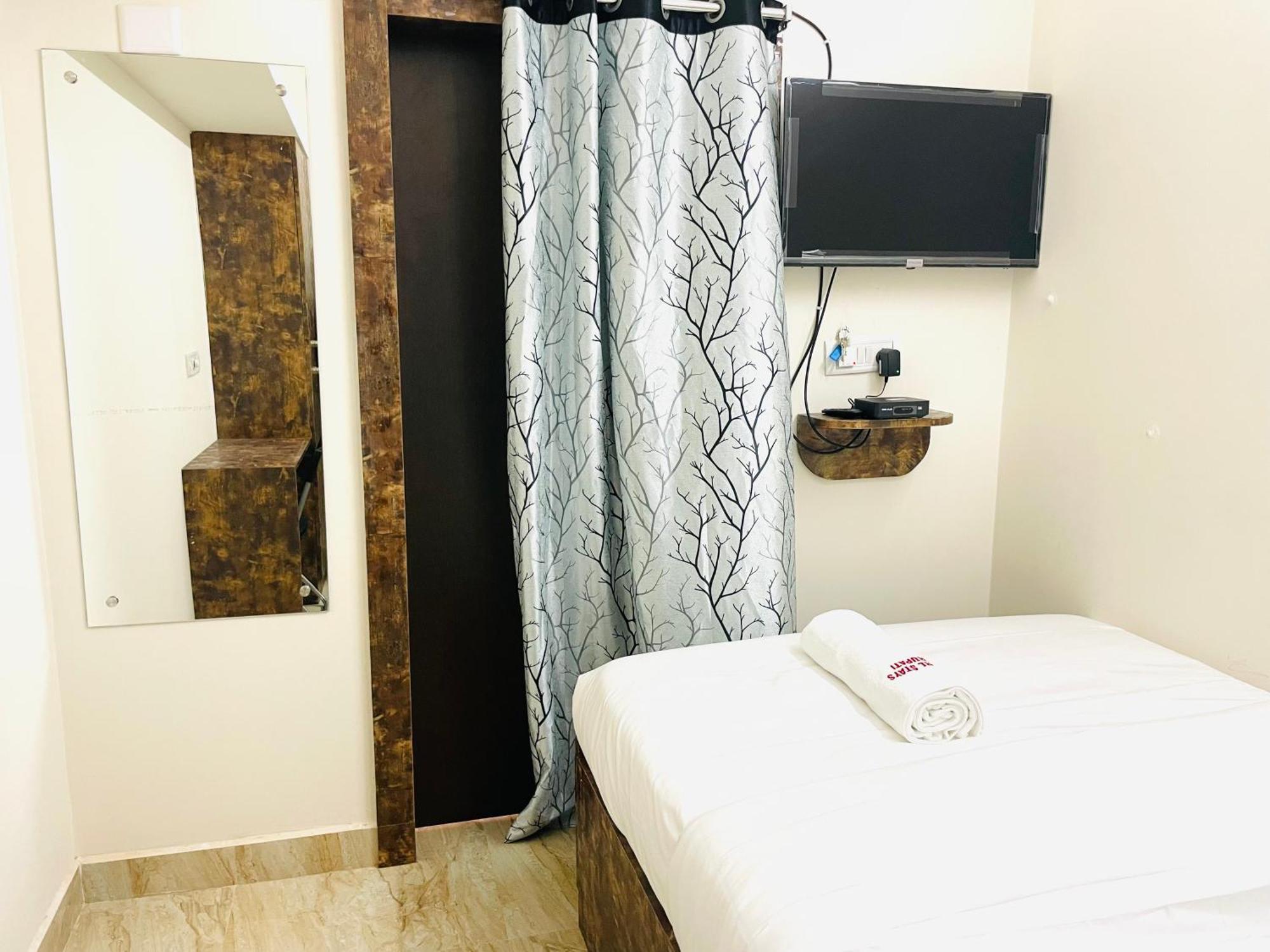 Pearl Hotel 2*