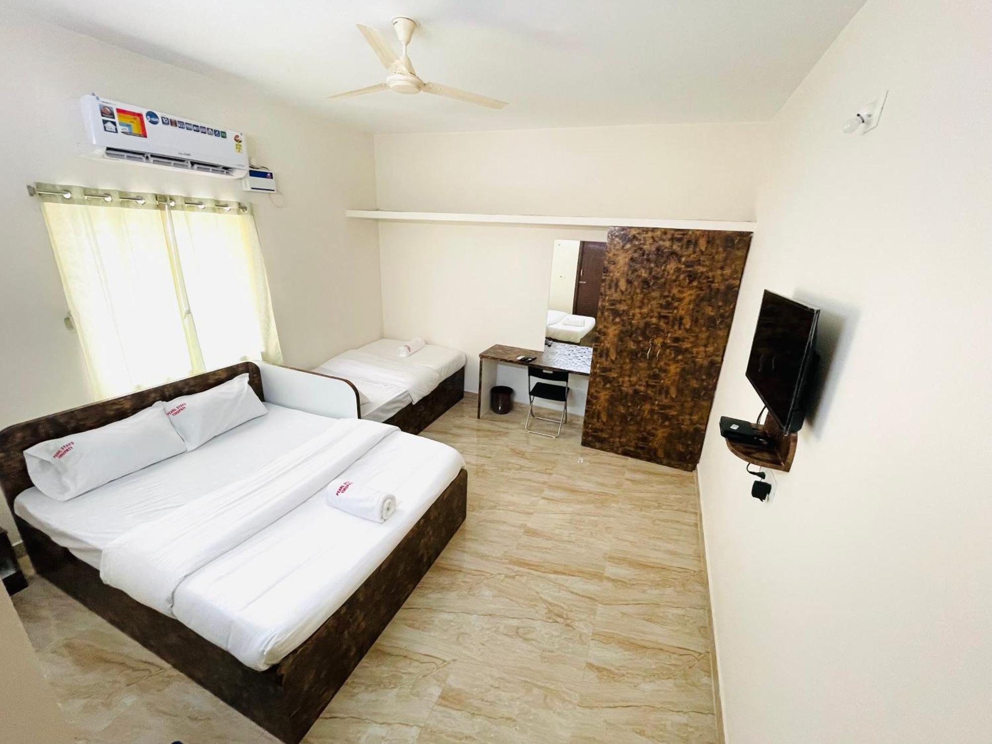 Pearl Hotel 2*