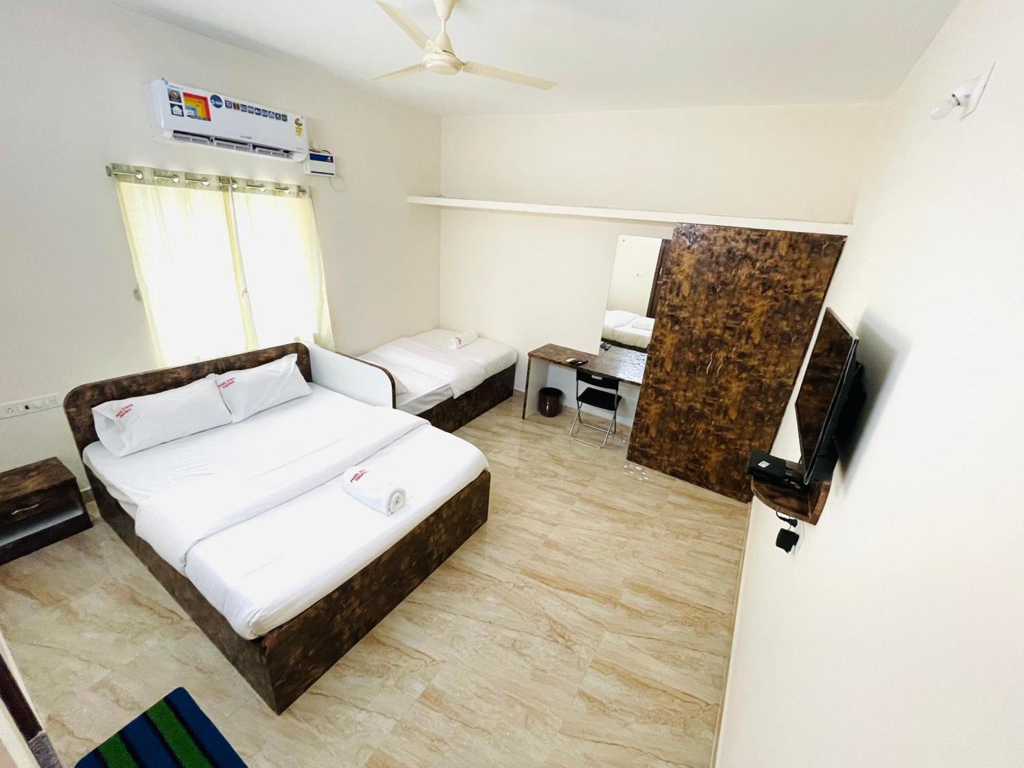 Pearl Hotel 2*