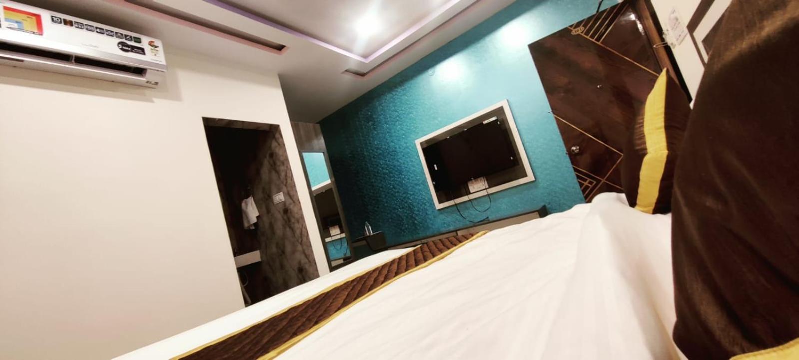Aadya New Luxury Tirupati