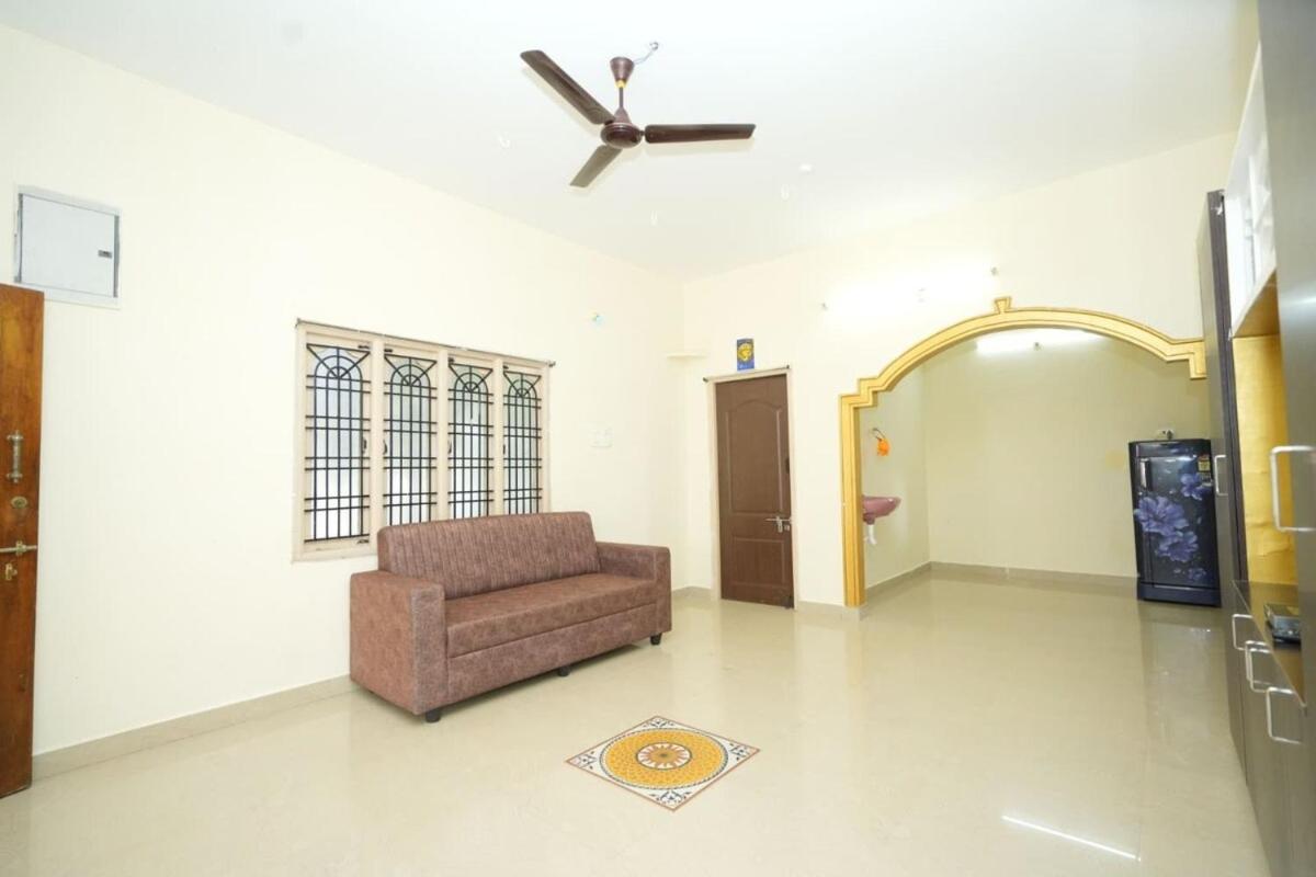Bhakti Bliss - Entire Building For Rent Holiday home Tirupati