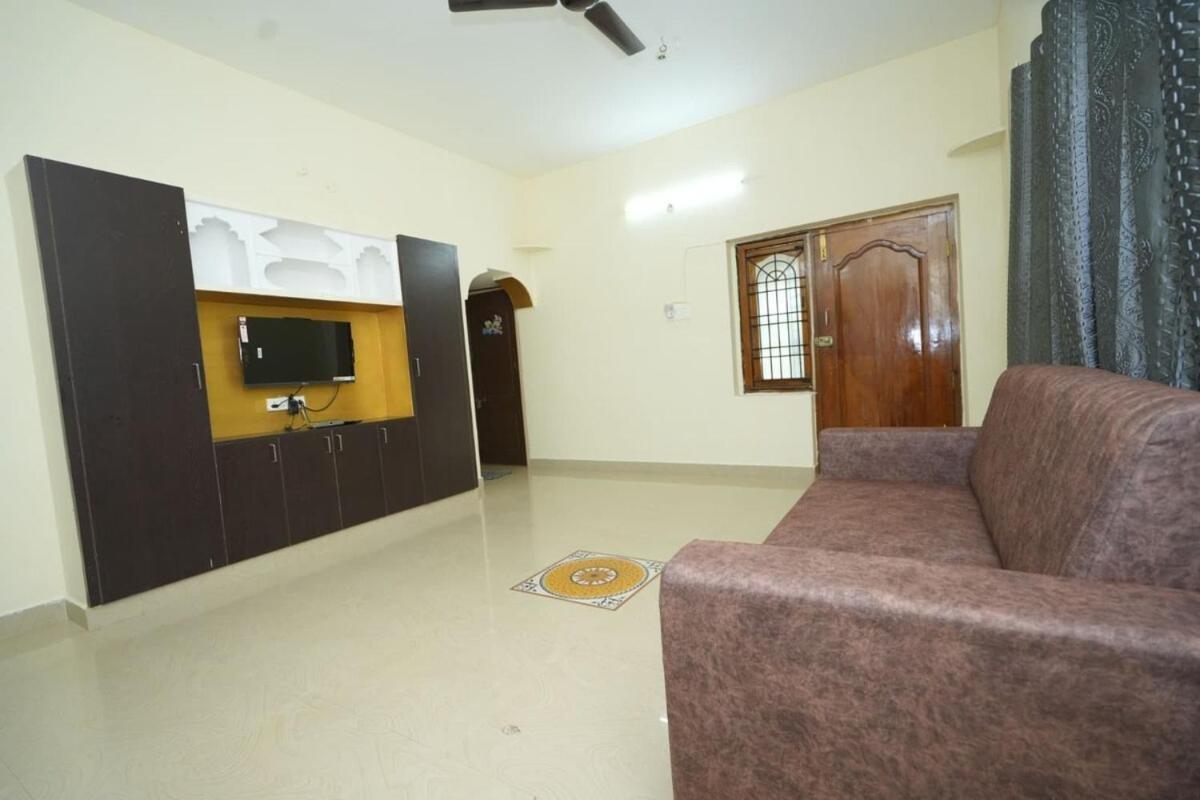 Bhakti Bliss - Entire Building For Rent Holiday home
