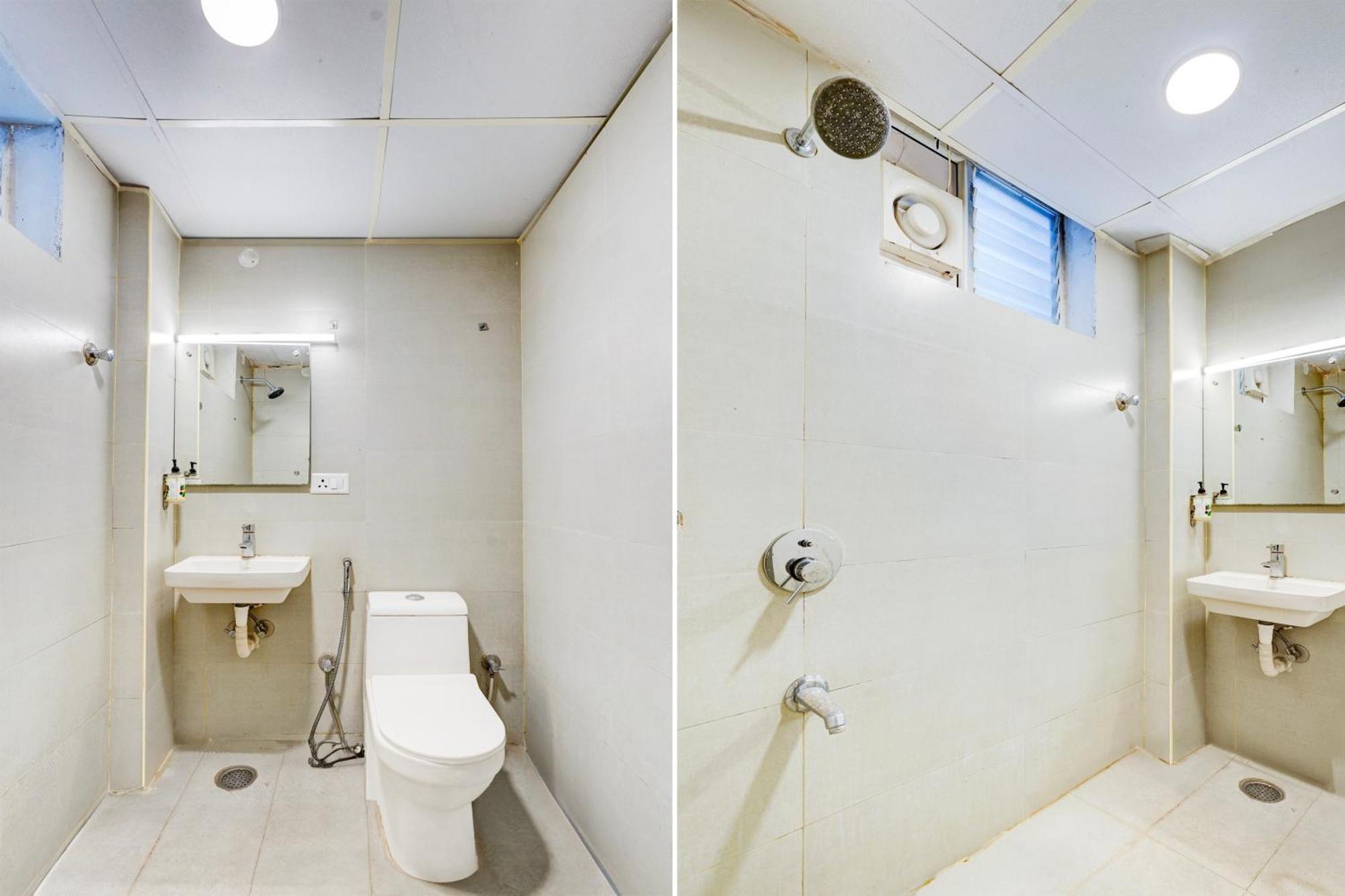 Super Townhouse Hotel
