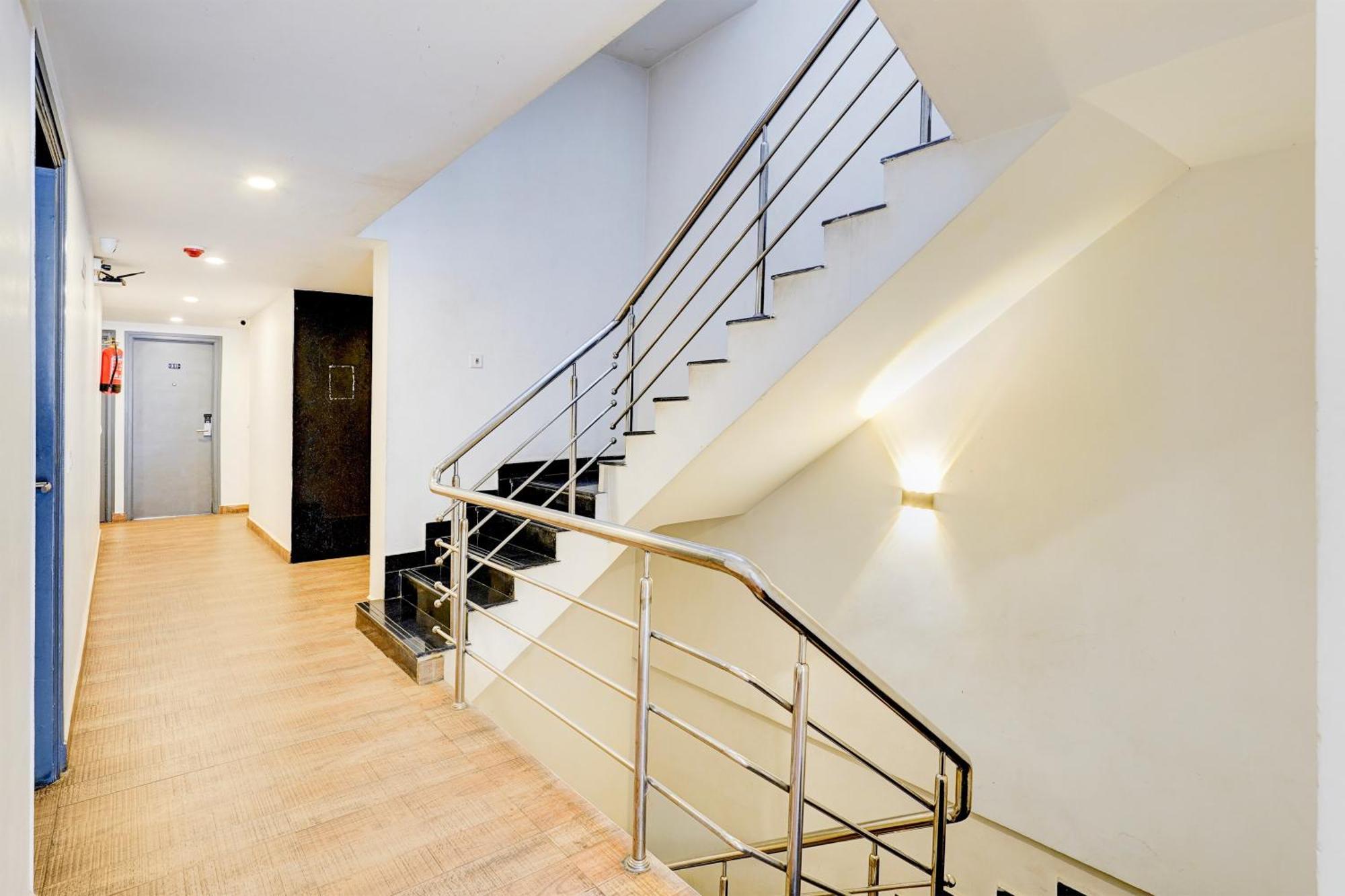 Super Townhouse