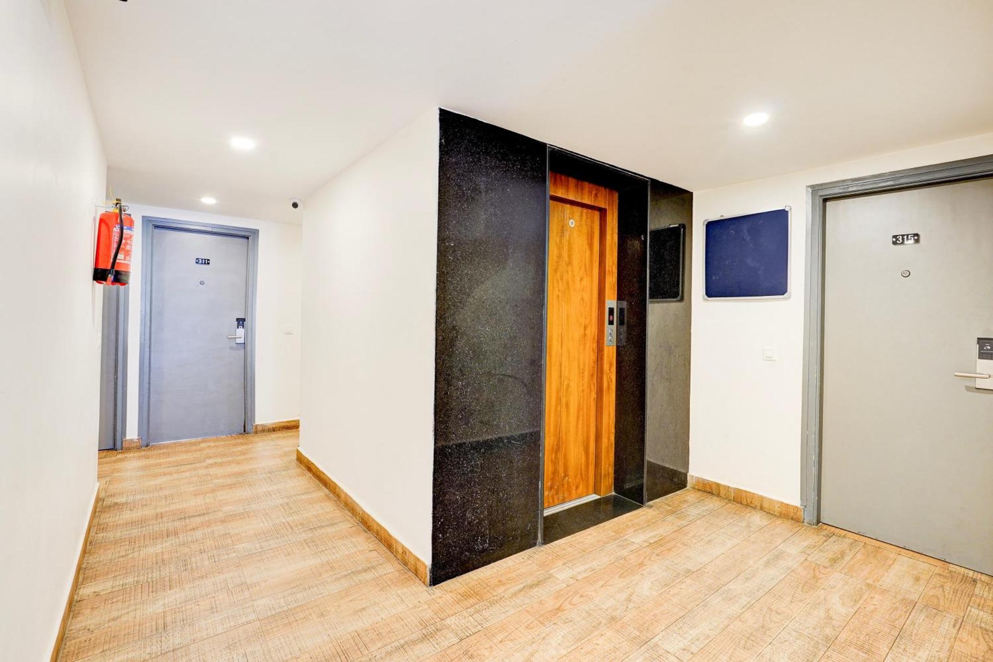 Hotel Super Townhouse